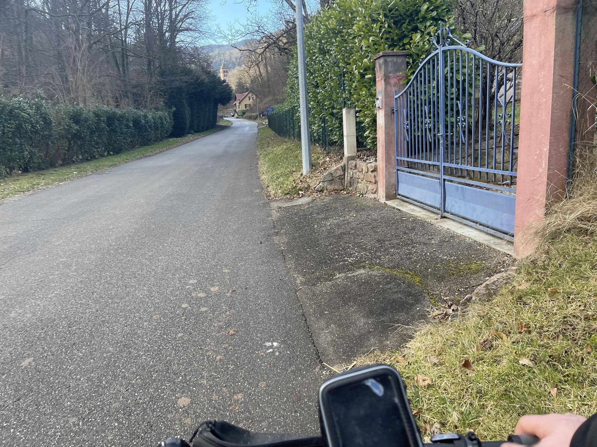 Street view near Le Schaeferhof, Buhl — © mickanside (CC BY-SA · Mapillary)