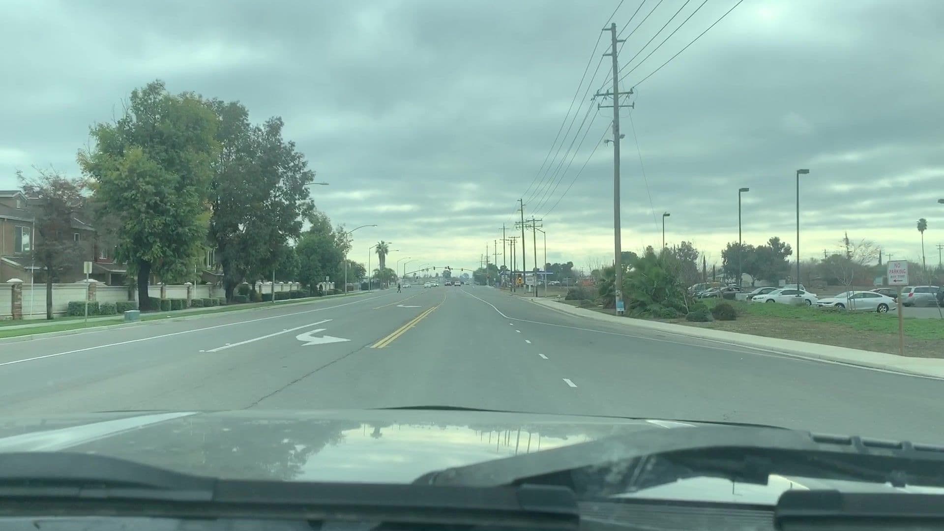 Street view near Court of Fountains, Los Banos — © lvl5 (CC BY-SA · Mapillary)
