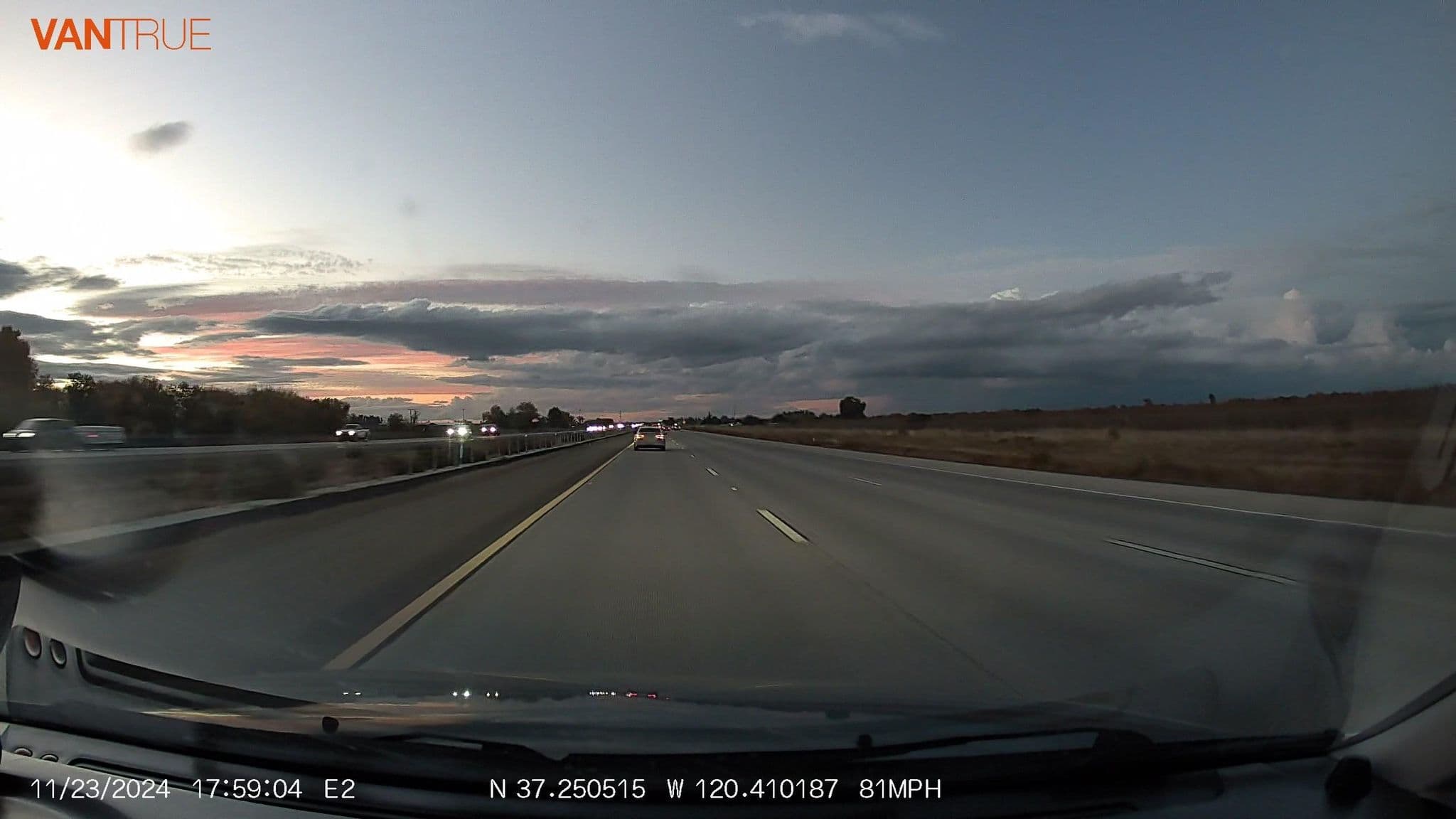 Street view near Courtyard Marriott, Merced — © Trellux (CC BY-SA · Mapillary)