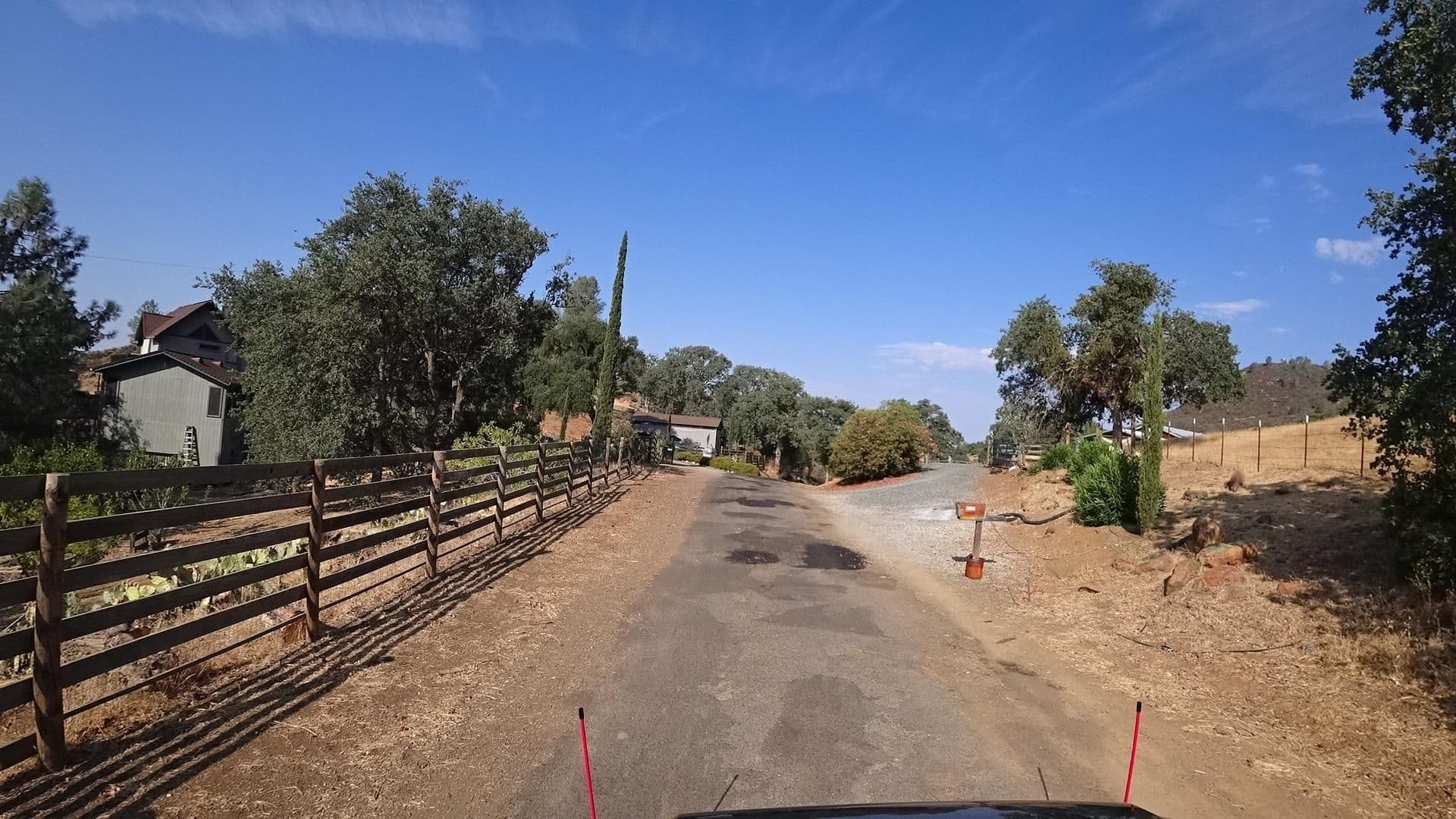 Street view near Penon Blanco B&B, Tuolumne City — © marker_geo (CC BY-SA · Mapillary)