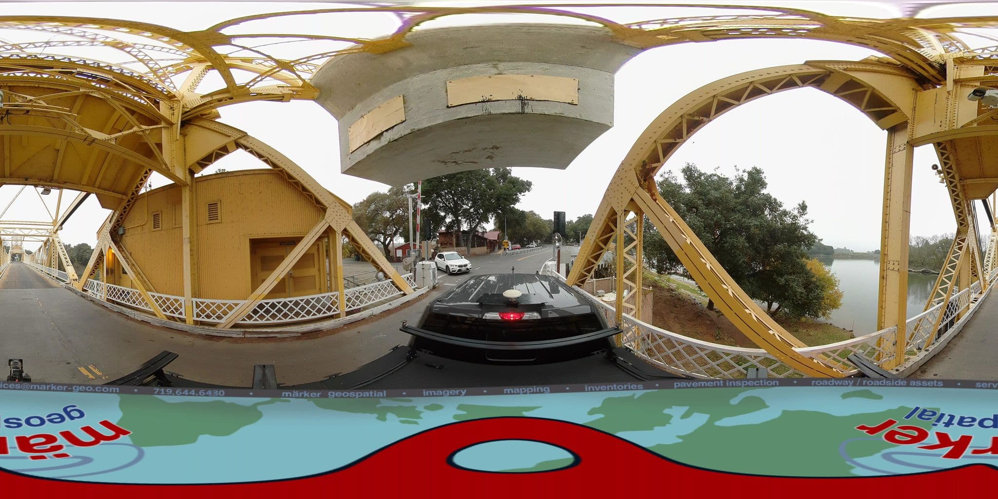 Street view near Steamboat Resort, Laguna — © marker_geo1 (CC BY-SA · Mapillary)