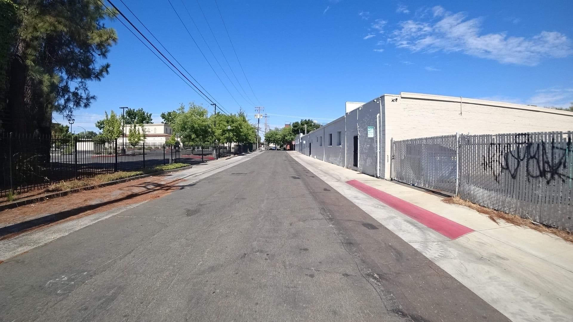 Street view near Avenue West Sacramento, Sacramento — © marker_geo (CC BY-SA · Mapillary)