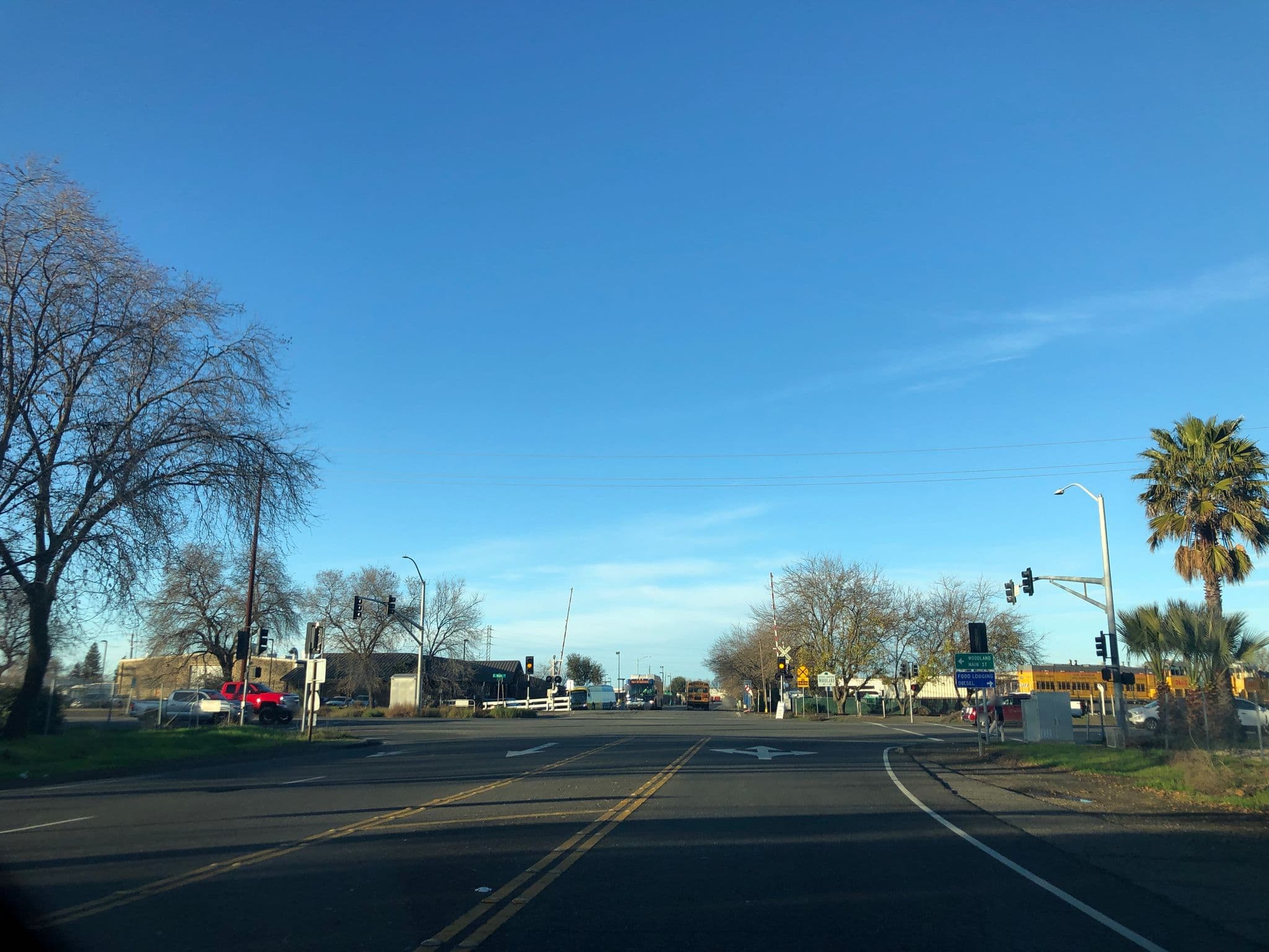 Street view near Staybridge Suites Sacramento - Woodland, an IHG Hotel, Woodland — © follettieg (CC BY-SA · Mapillary)