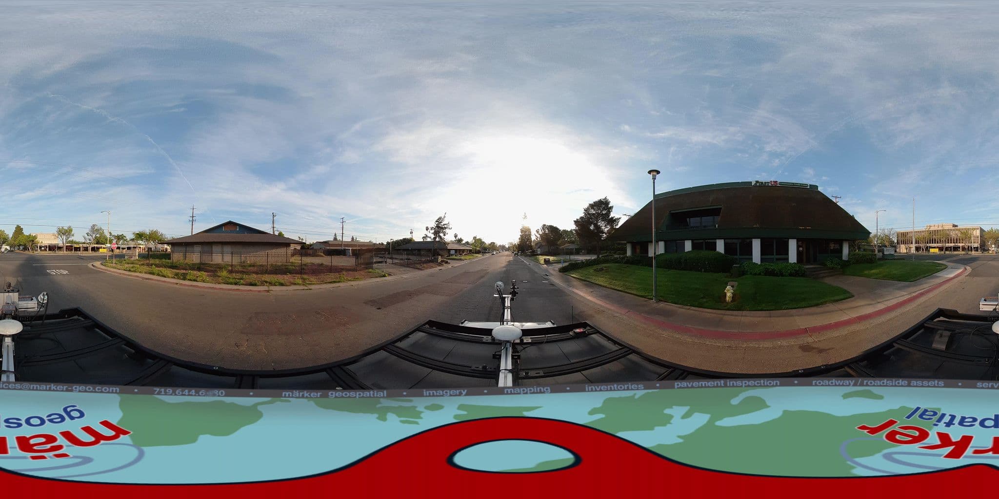 Street view near HospitalityOne, Arden-Arcade — © marker_geo1 (CC BY-SA · Mapillary)