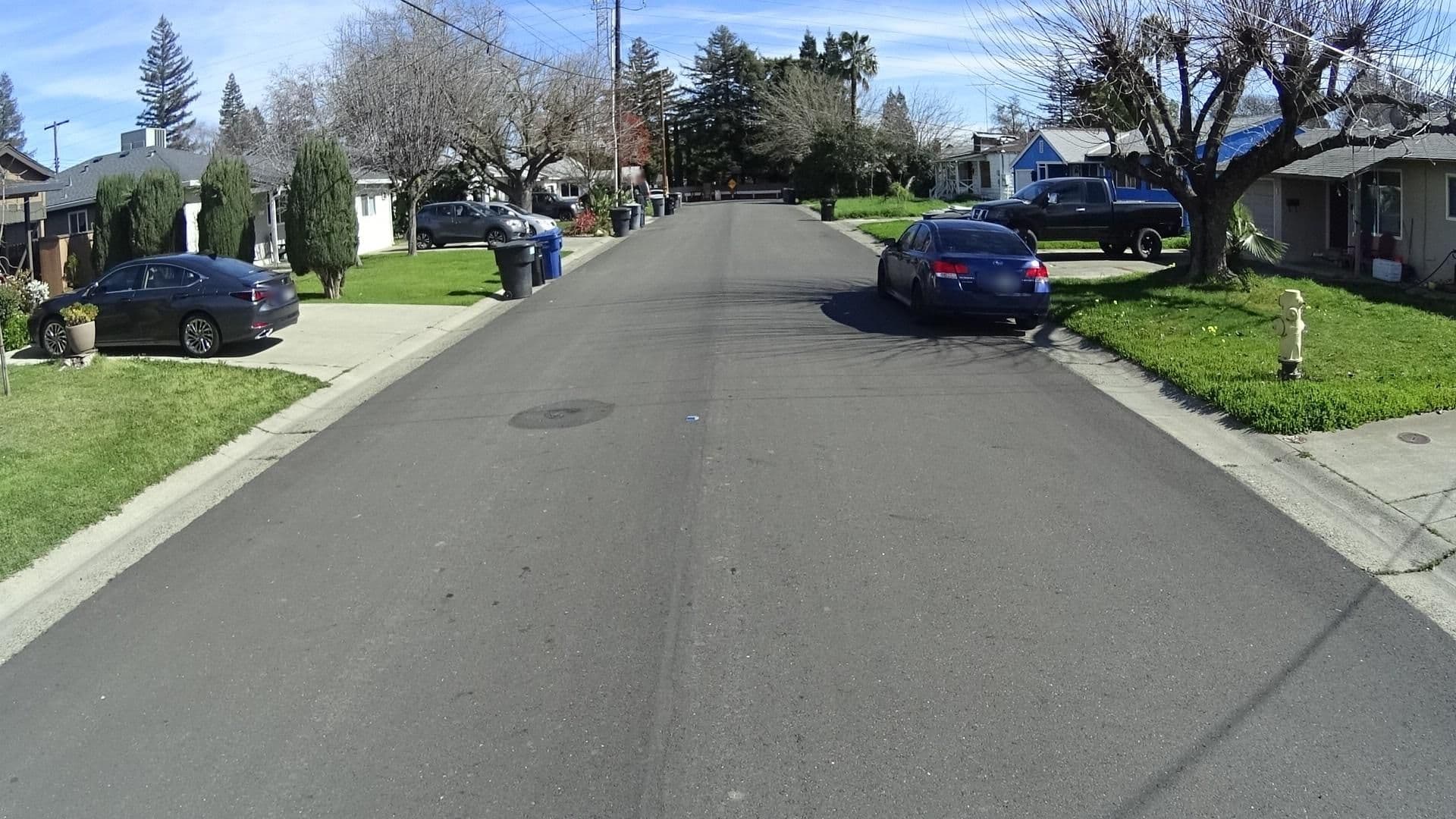 Street view near Your Face, Arden-Arcade — © marker_geo (CC BY-SA · Mapillary)