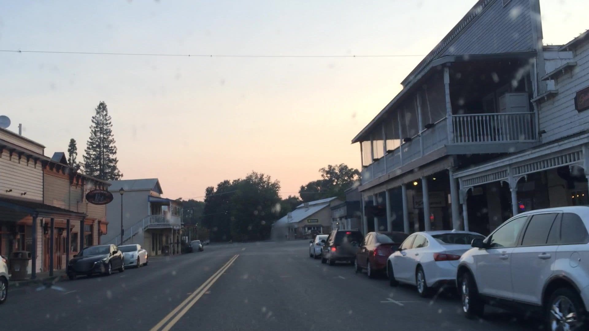 Street view near Twisted Fork, Ione — © lvl5 (CC BY-SA · Mapillary)