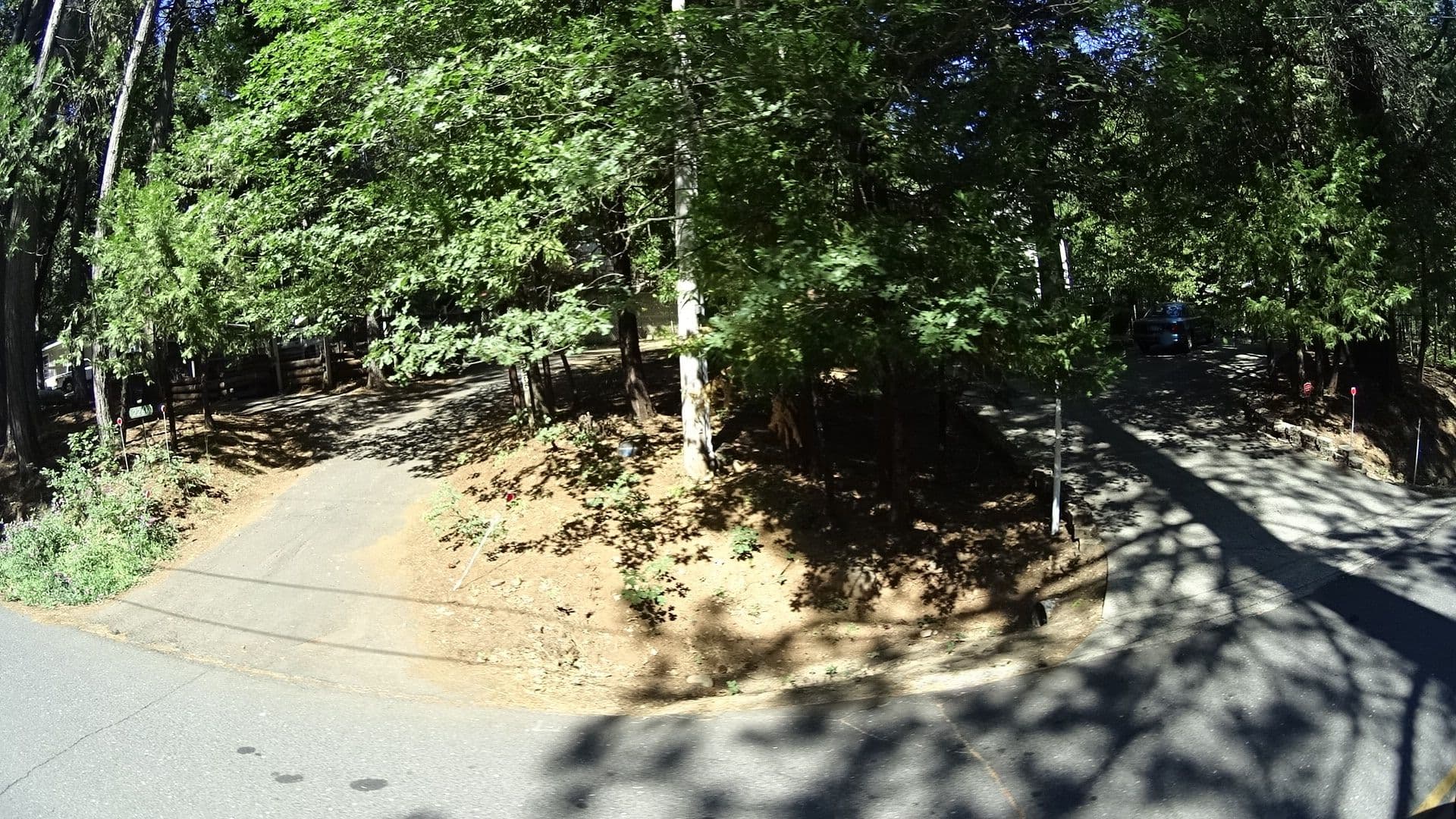 Street view near Racoons Rdge, Forest Meadows — © marker_geo (CC BY-SA · Mapillary)
