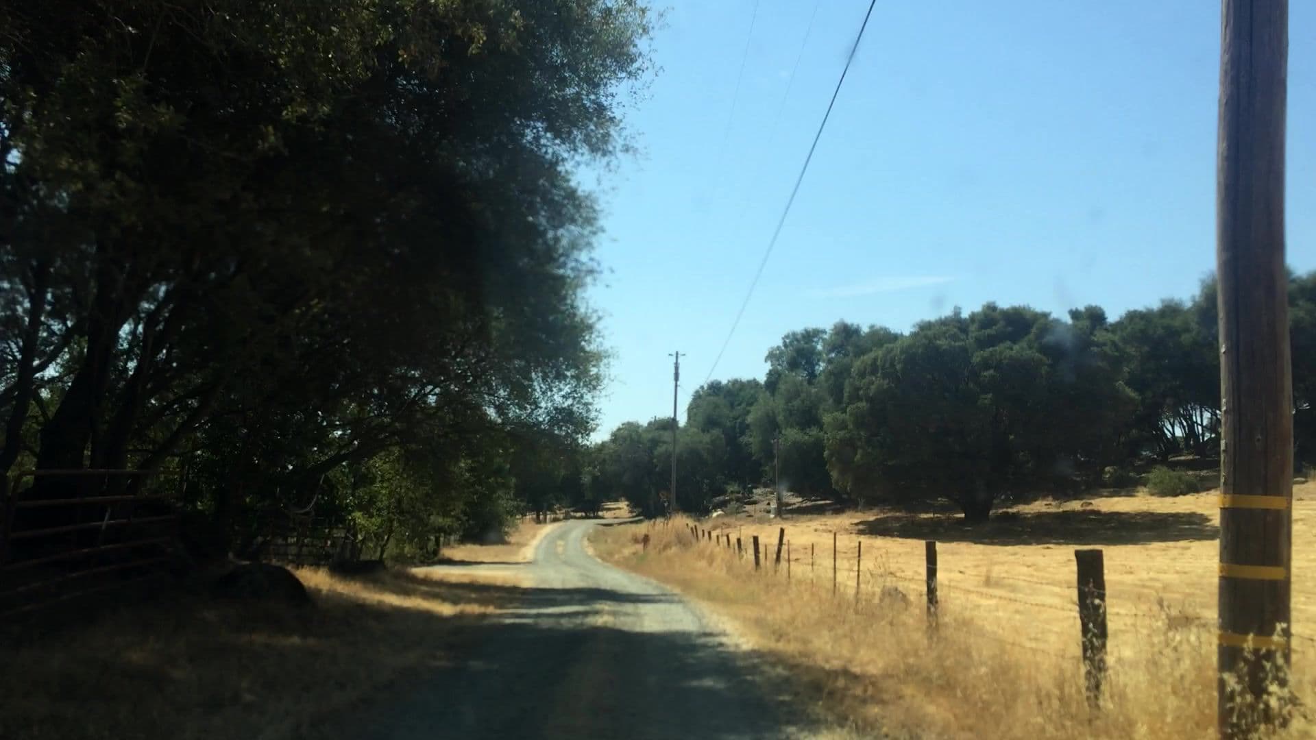 Street view near Hotel Allegro, Sutter Creek — © lvl5 (CC BY-SA · Mapillary)