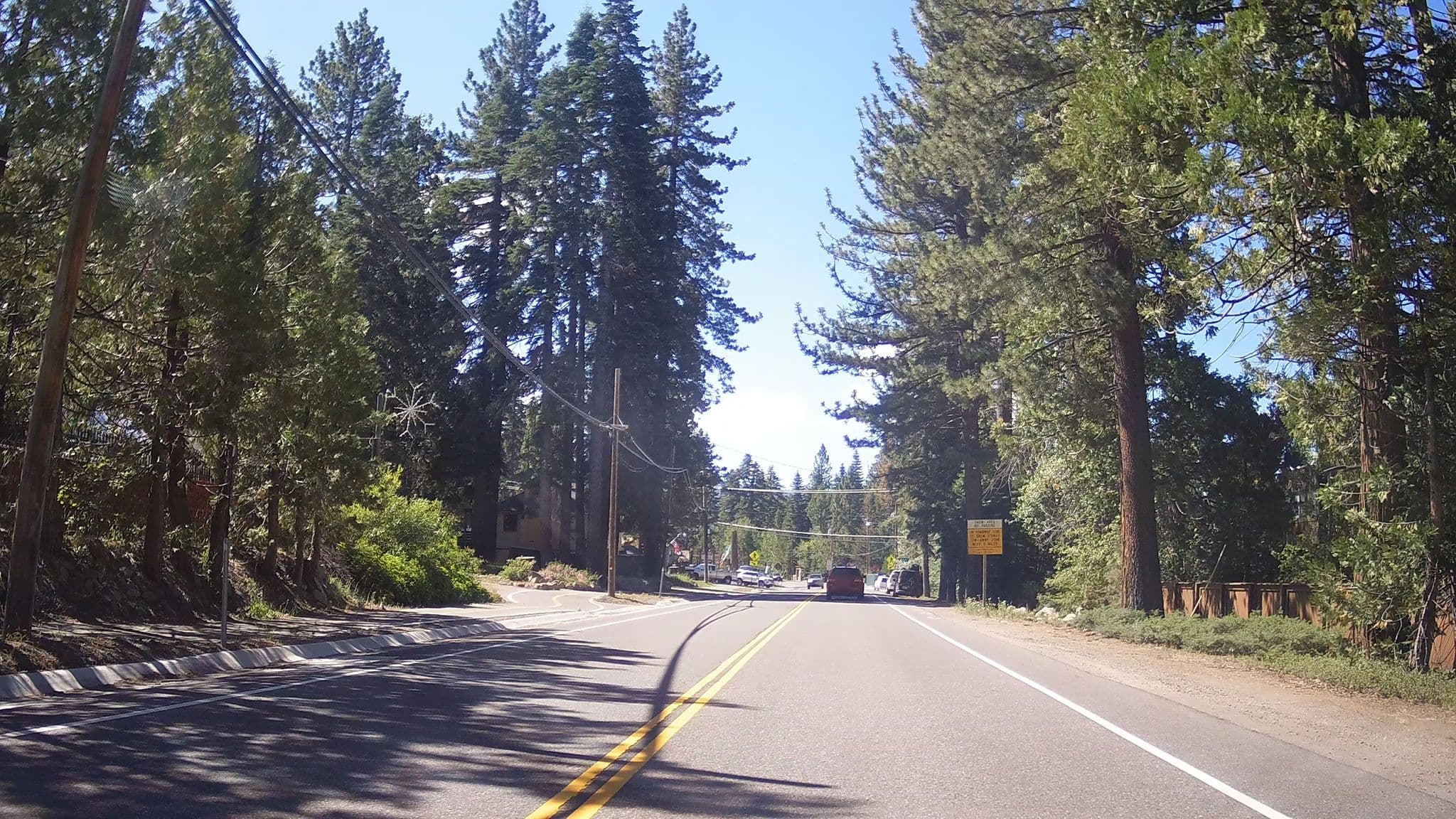 Street view near Tahoma Lodge, Tahoma — © jalessio (CC BY-SA · Mapillary)