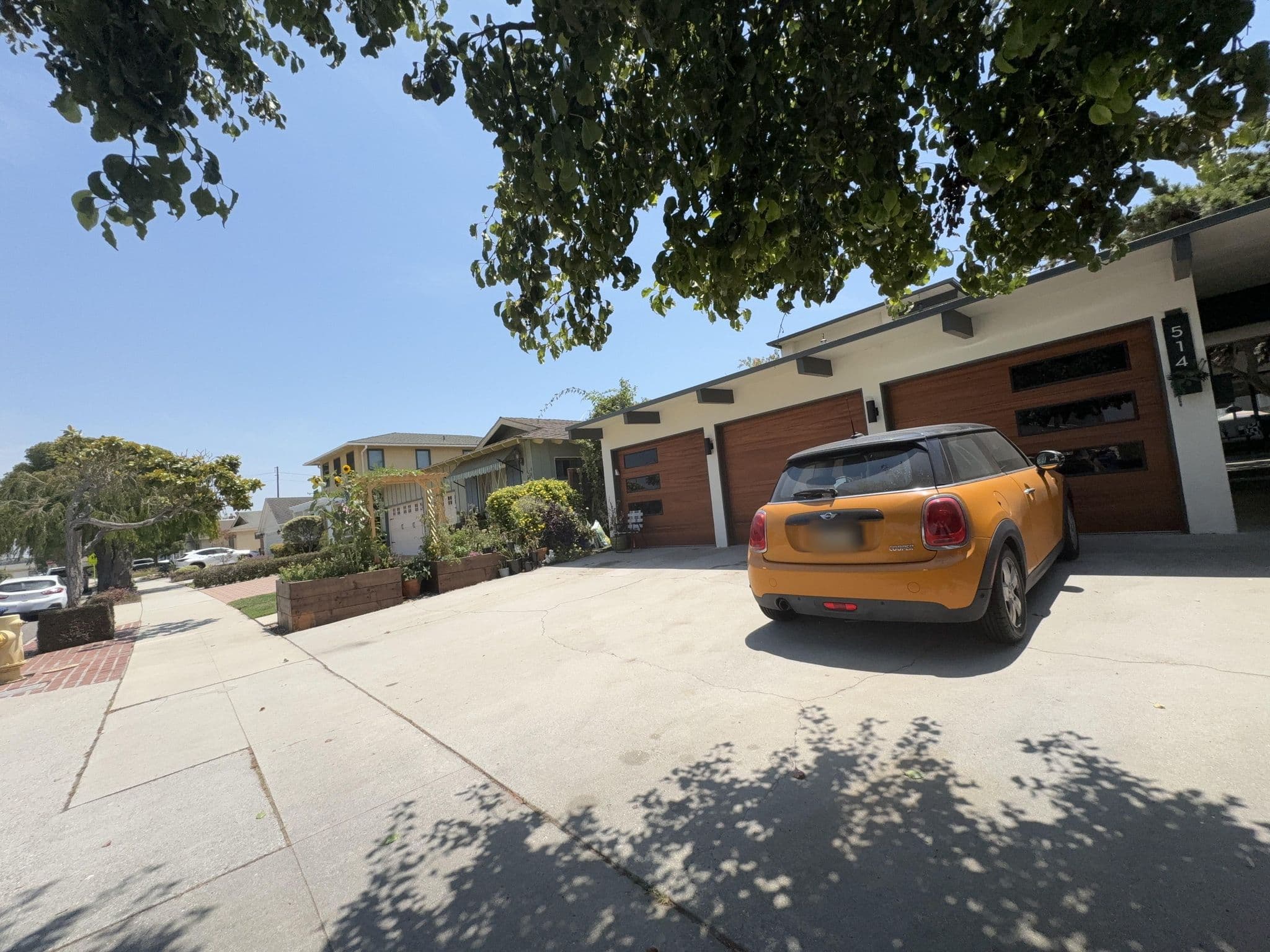 Street view near Skate Or Die !, Palos Verdes Estates — © bubblypanda (CC BY-SA · Mapillary)