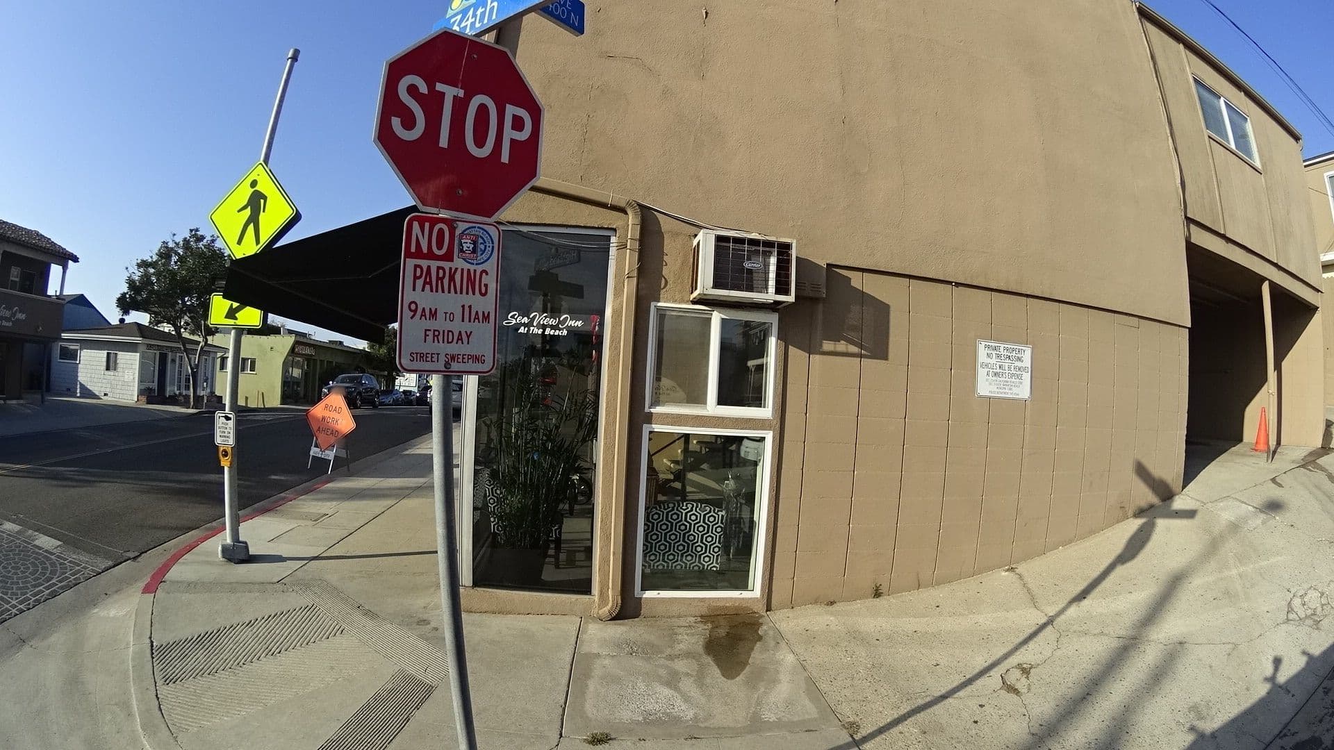 Street view near Sea View Inn, Manhattan Beach — © marker_geo (CC BY-SA · Mapillary)