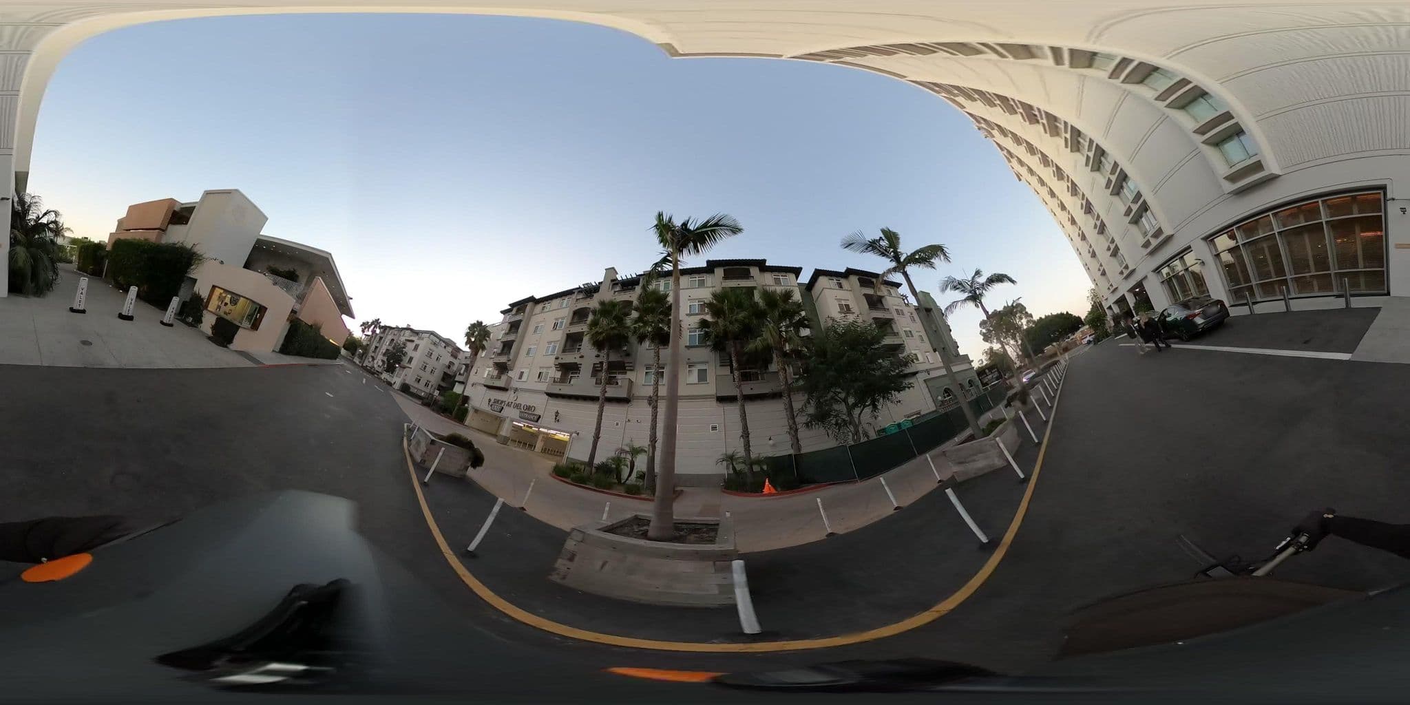 Street view near Custom Hotel Transonic Room, Marina del Rey — © beddy (CC BY-SA · Mapillary)