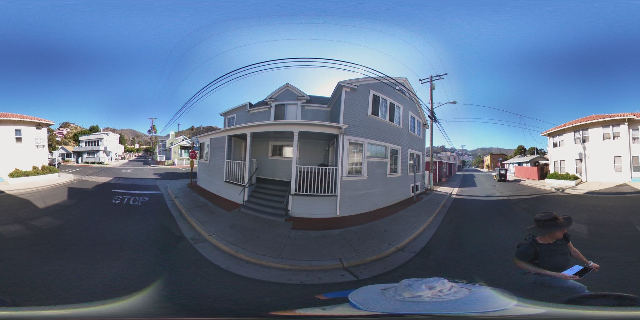 Street view near Catalina Beach Rentals, San Pedro — © jimthoburn (CC BY-SA · Mapillary)