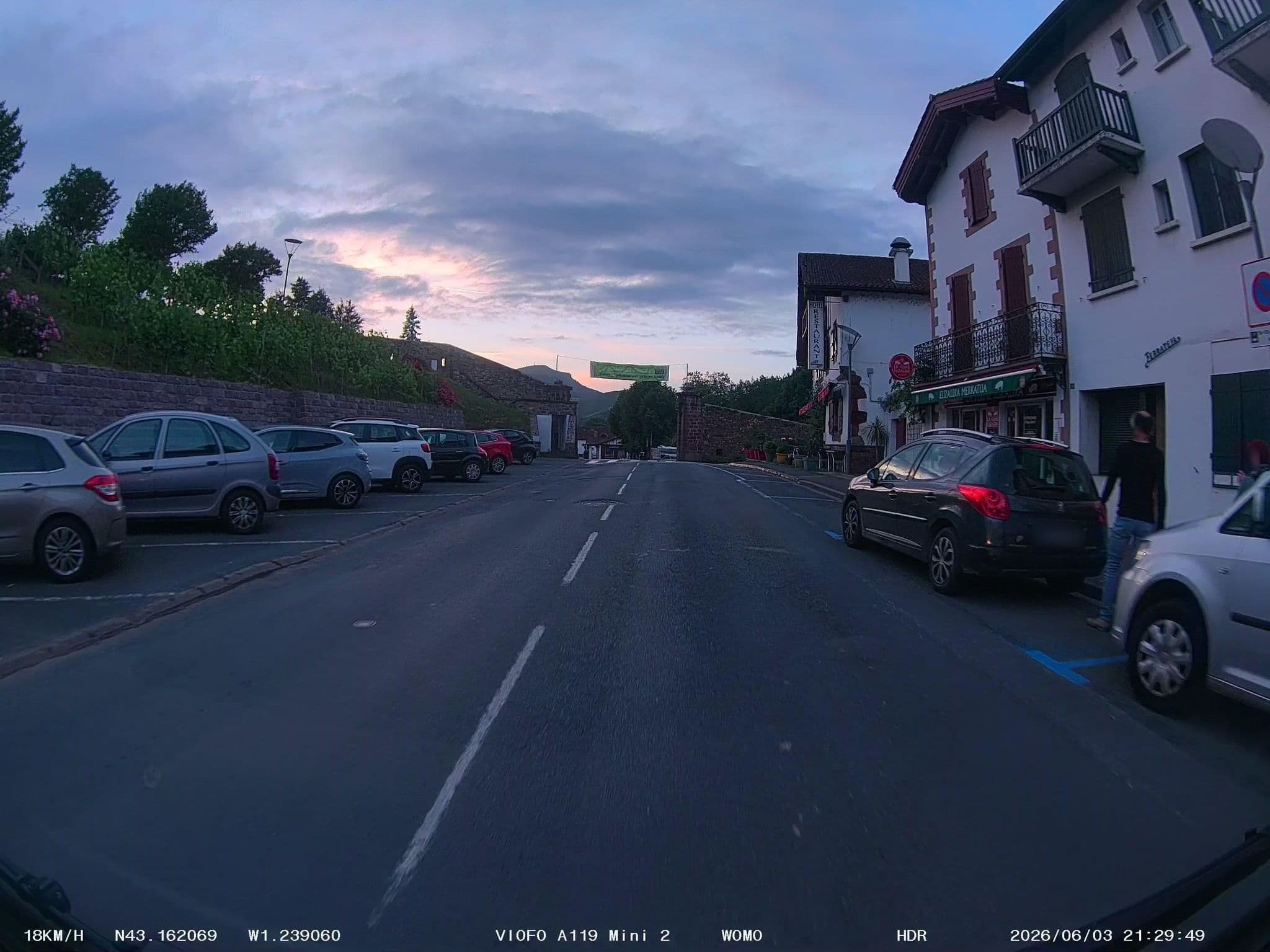 Street view near Les Remparts, Saint-Jean-Pied-de-Port — © soulcover (CC BY-SA · Mapillary)