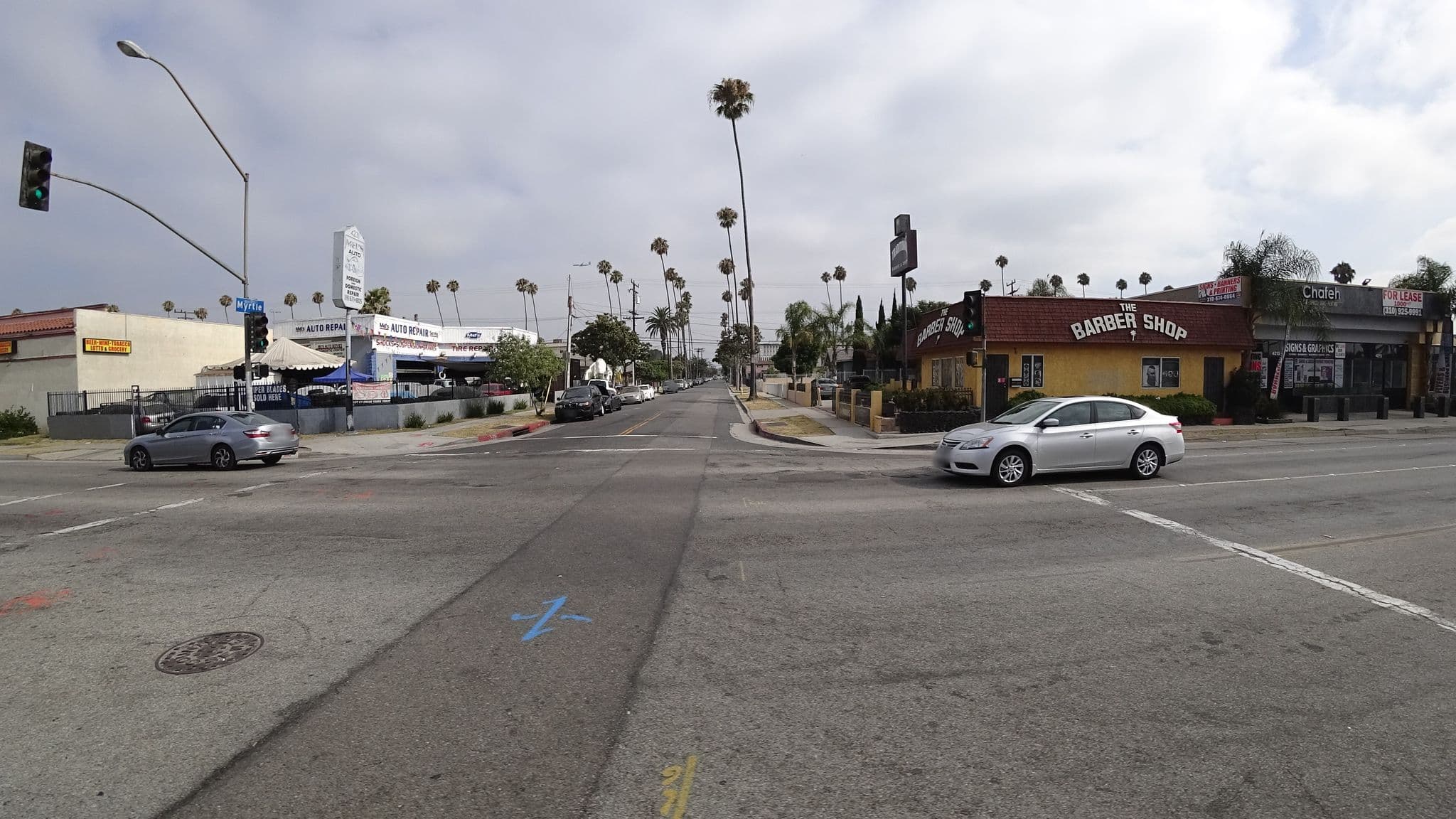 Street view near Royal Comfort Motel Budget Host Inns, Lennox — © mly_la (CC BY-SA · Mapillary)