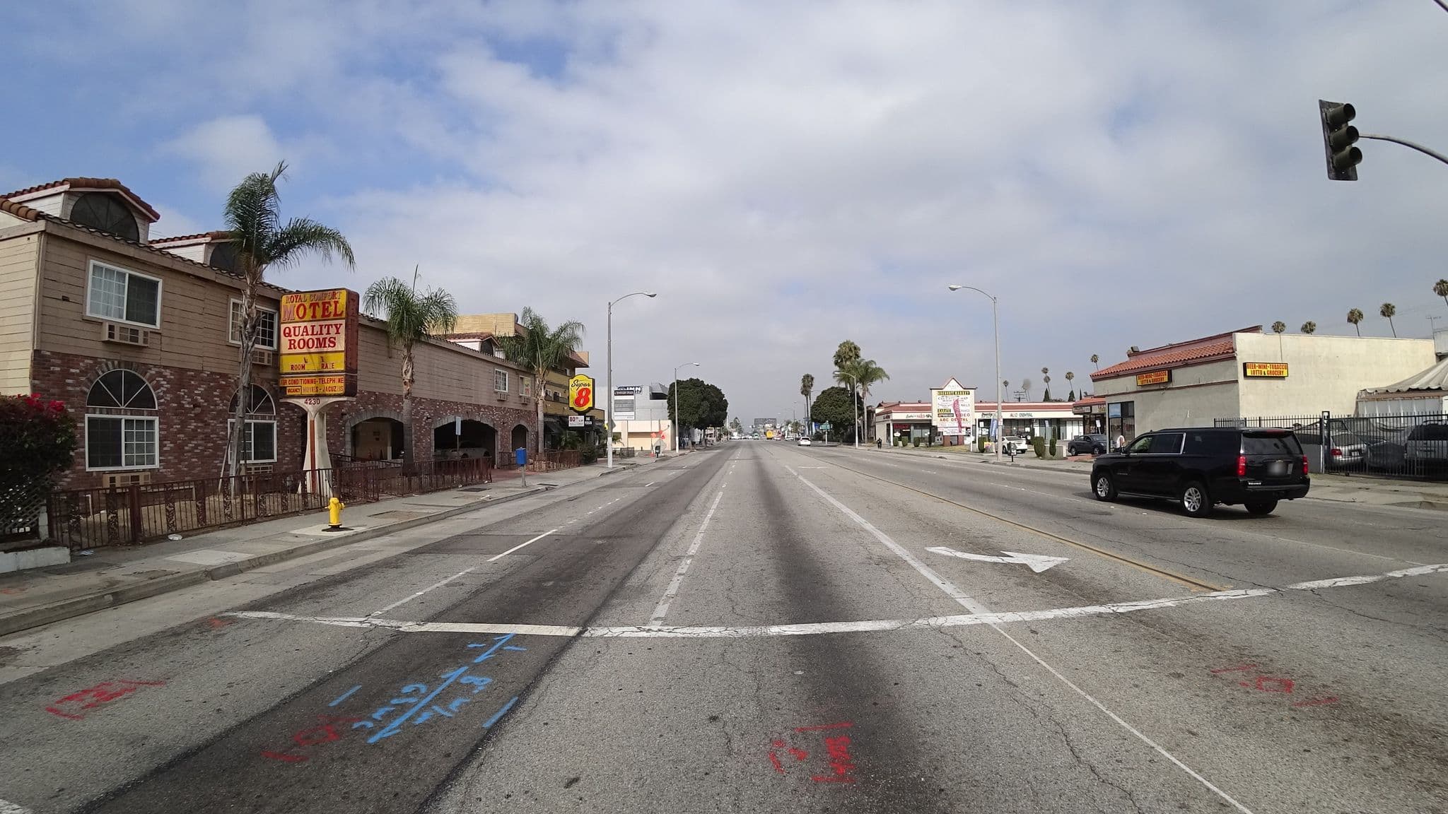 Street view near Super 8 by Wyndham, Lennox — © mly_la (CC BY-SA · Mapillary)