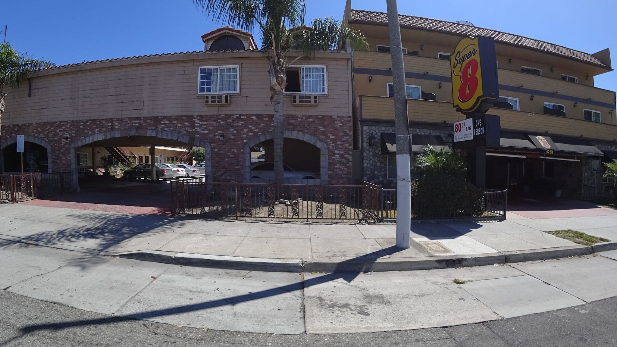 Street view near Super 8, Lennox — © mly_la (CC BY-SA · Mapillary)