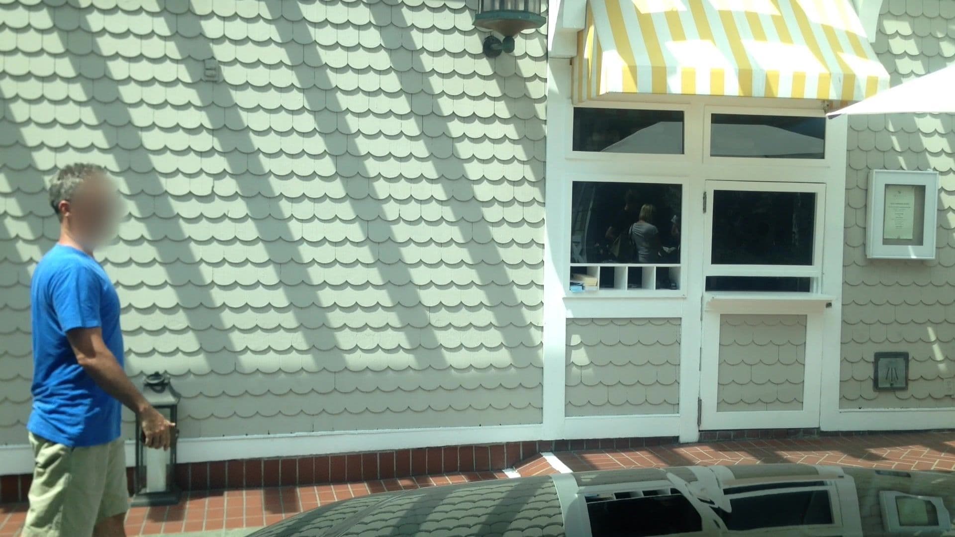 Street view near Shutters at the Pool, Santa Monica — © lvl5 (CC BY-SA · Mapillary)