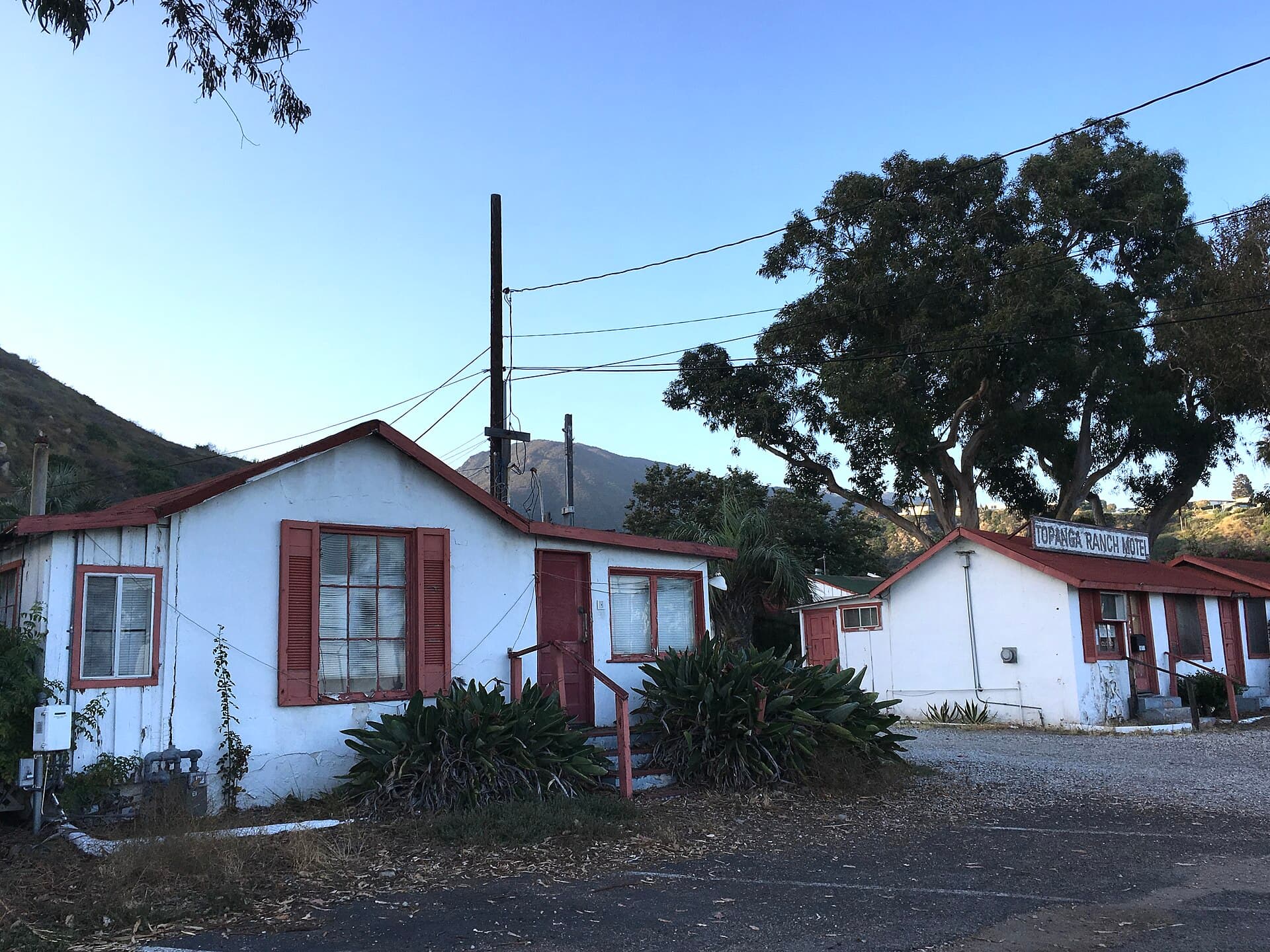 Topanga Ranch Motel (via Wikimedia Commons, CC0)