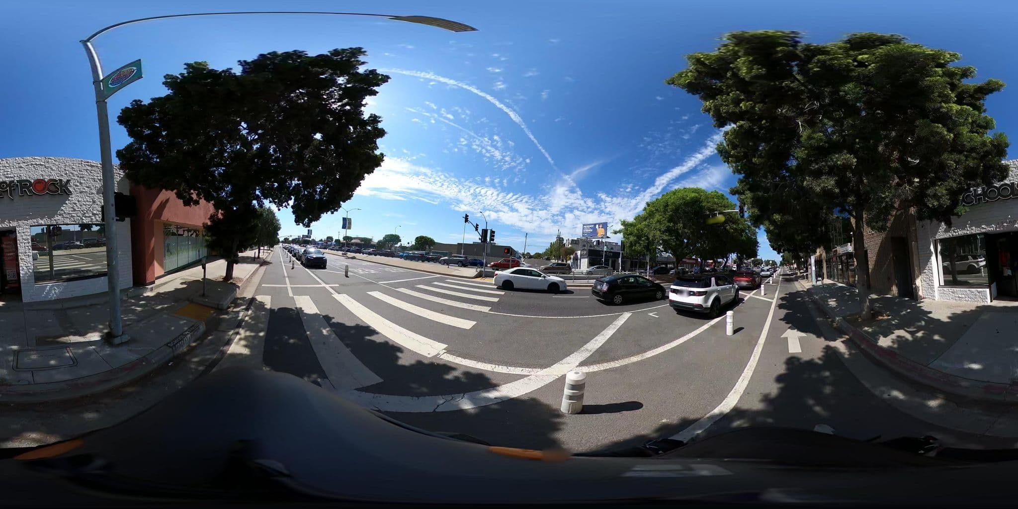 Street view near Dfh, Venice — © beddy (CC BY-SA · Mapillary)