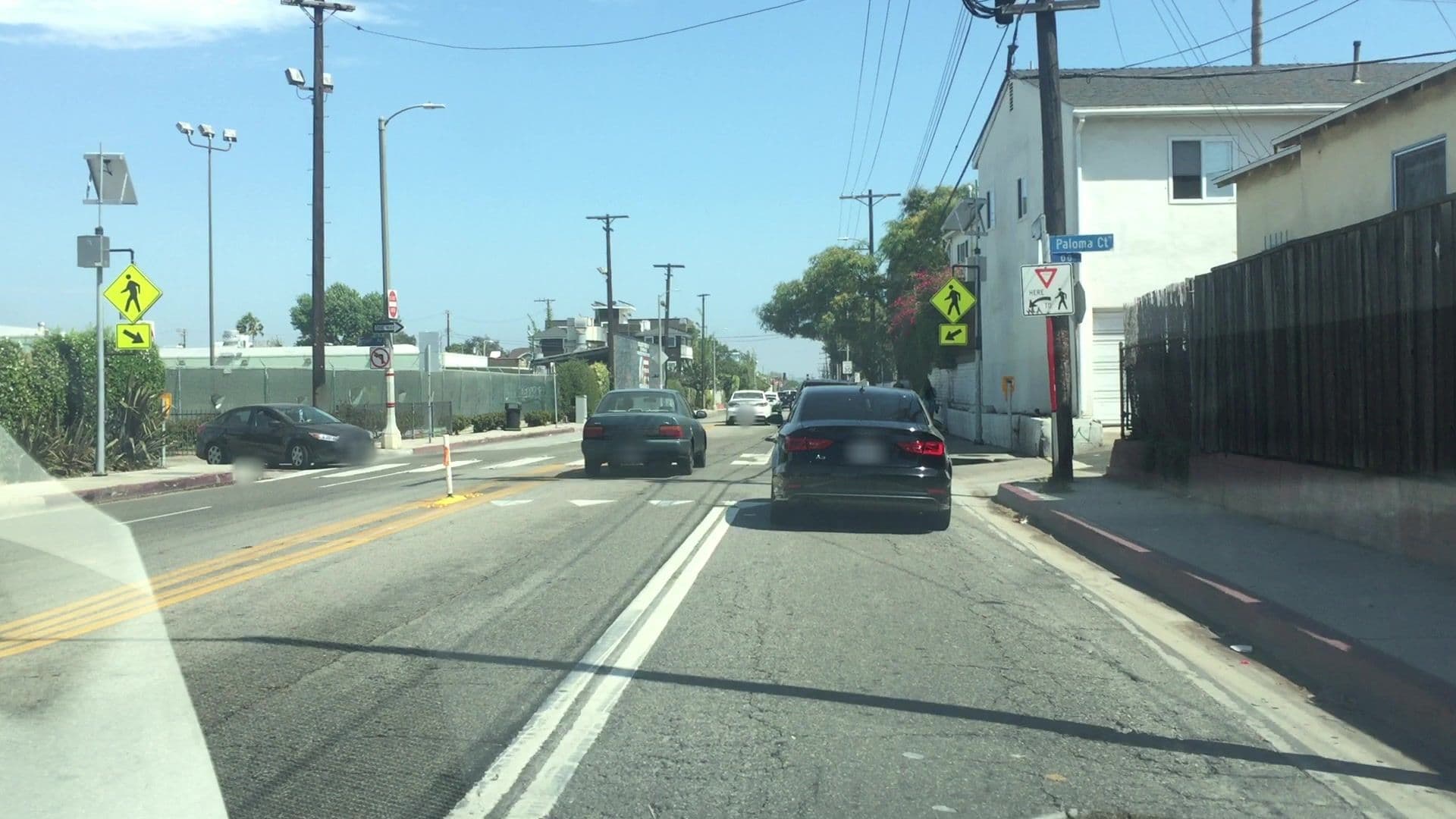 Street view near Venice Beach Vacation Condos, Venice — © lvl5 (CC BY-SA · Mapillary)