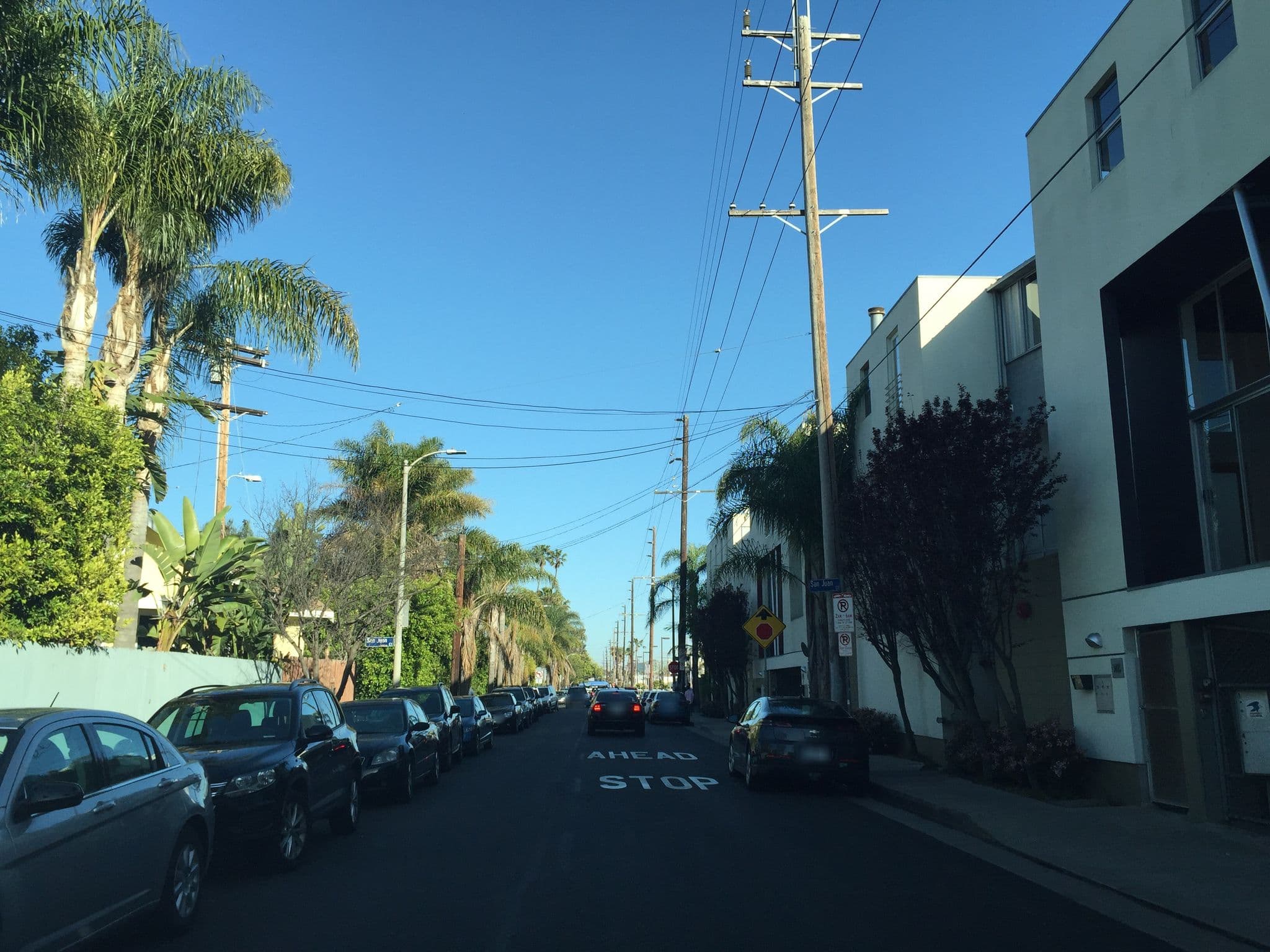 Street view near Electric Bungalow 2, Venice — © jesolem (CC BY-SA · Mapillary)
