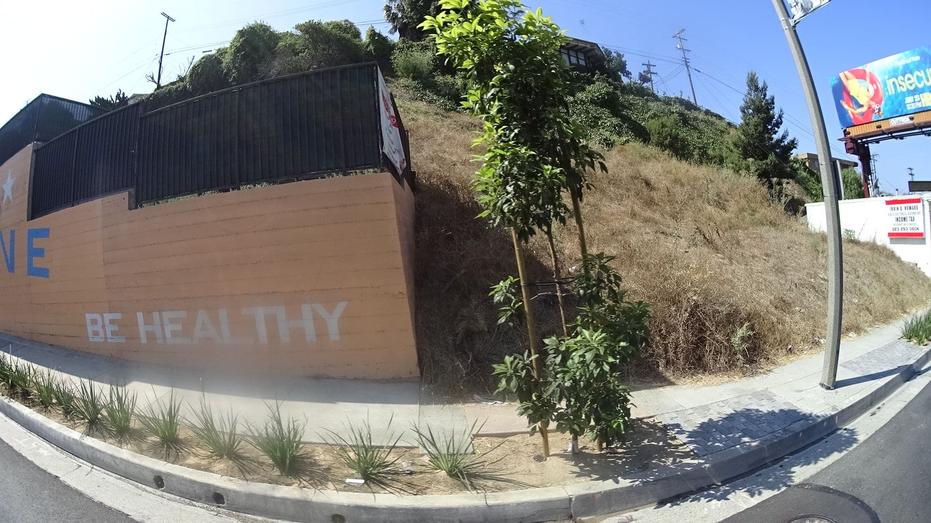 Street view near Jet Inn, View Park-Windsor Hills — © mly_la (CC BY-SA · Mapillary)