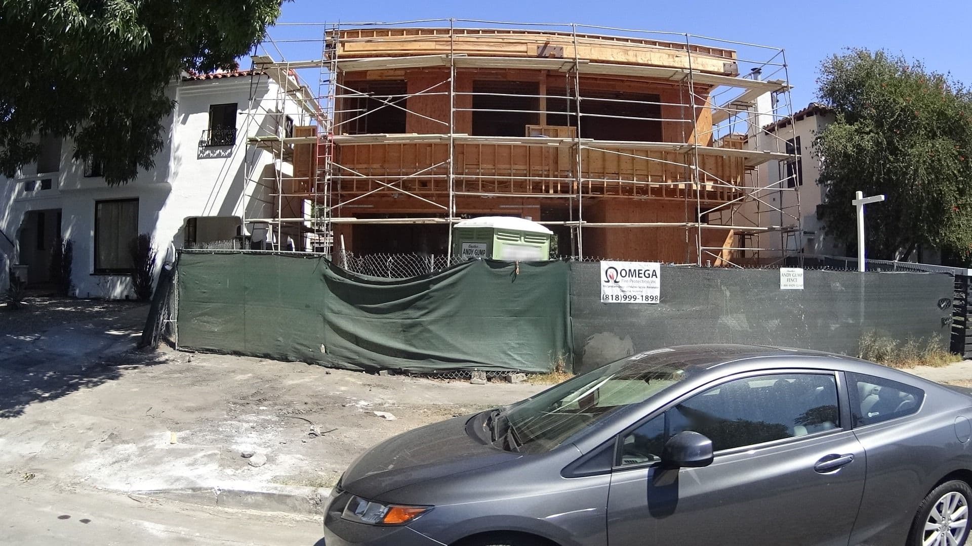Street view near Aviato Club West Hollywood, Beverly Hills — © gyllen (CC BY-SA · Mapillary)