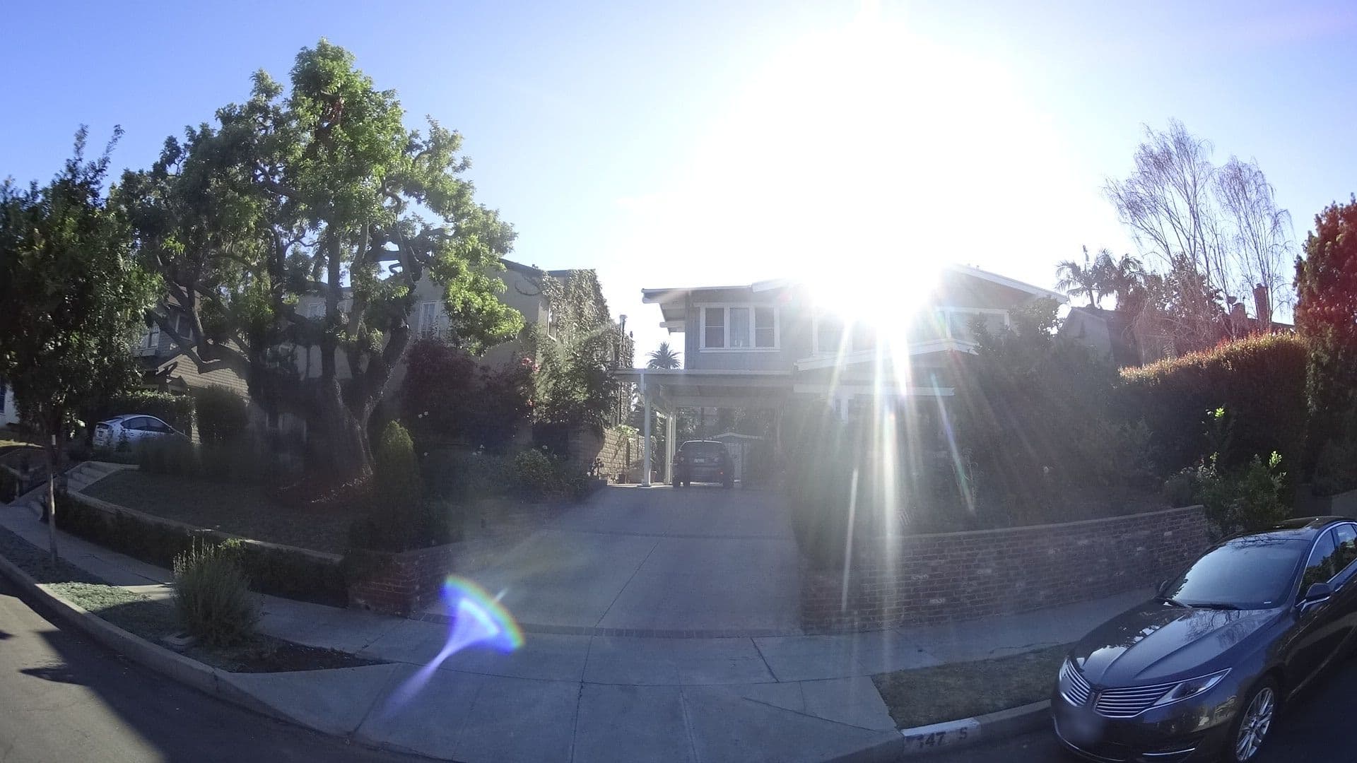 Street view near myvacationsrental.com, Larchmont — © mly_la (CC BY-SA · Mapillary)
