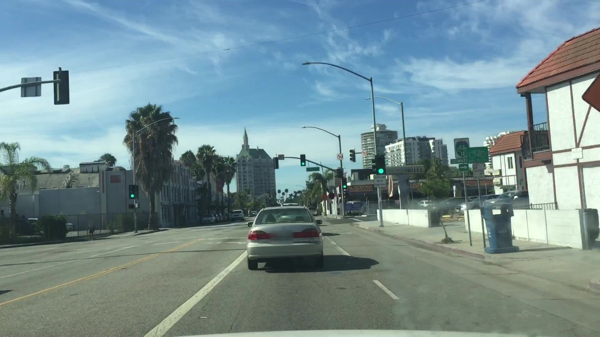 Street view near Rape Van, Long Beach — © lvl5 (CC BY-SA · Mapillary)