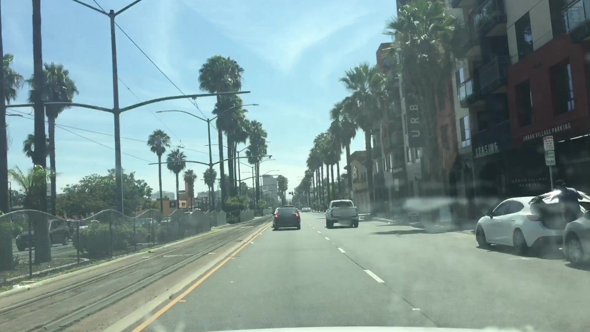 Street view near Plaza Hotel, Long Beach — © lvl5 (CC BY-SA · Mapillary)