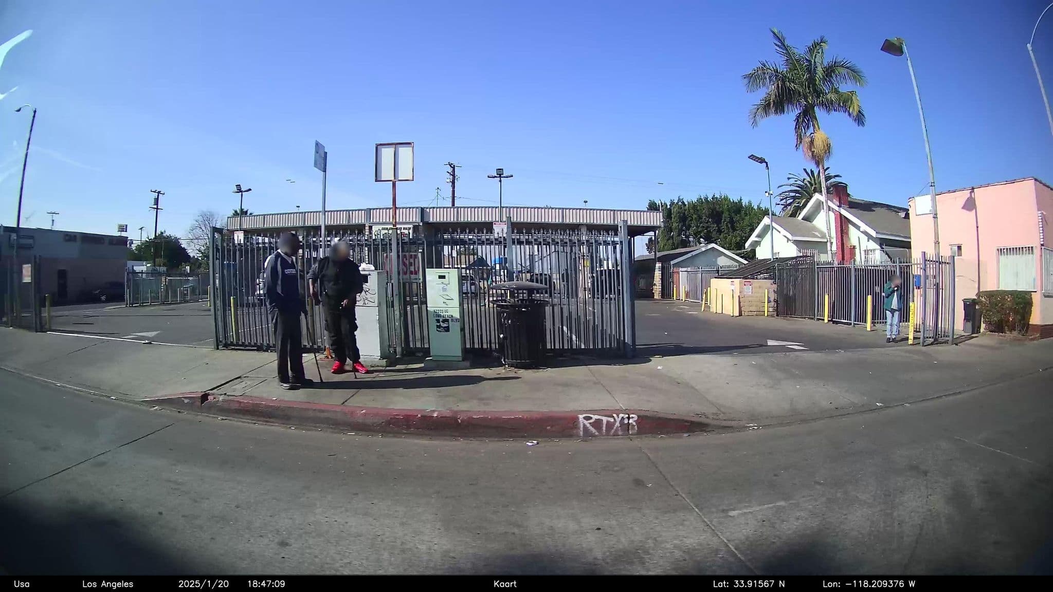 Street view near Flamingo Motel, Lynwood — © GoProMAX3M (CC BY-SA · Mapillary)