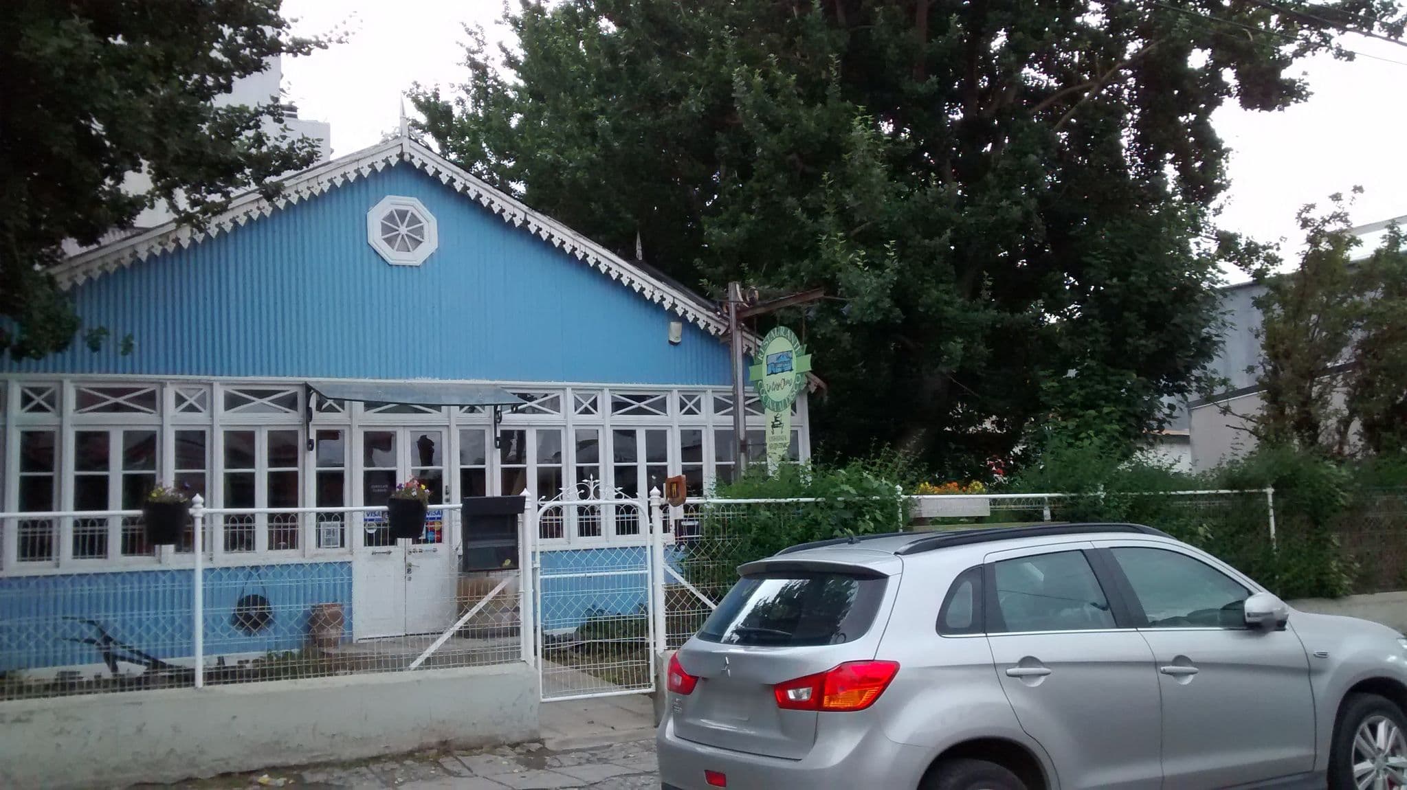 Street view near Lo de Momo, Ushuaia — © severingeo (CC BY-SA · Mapillary)