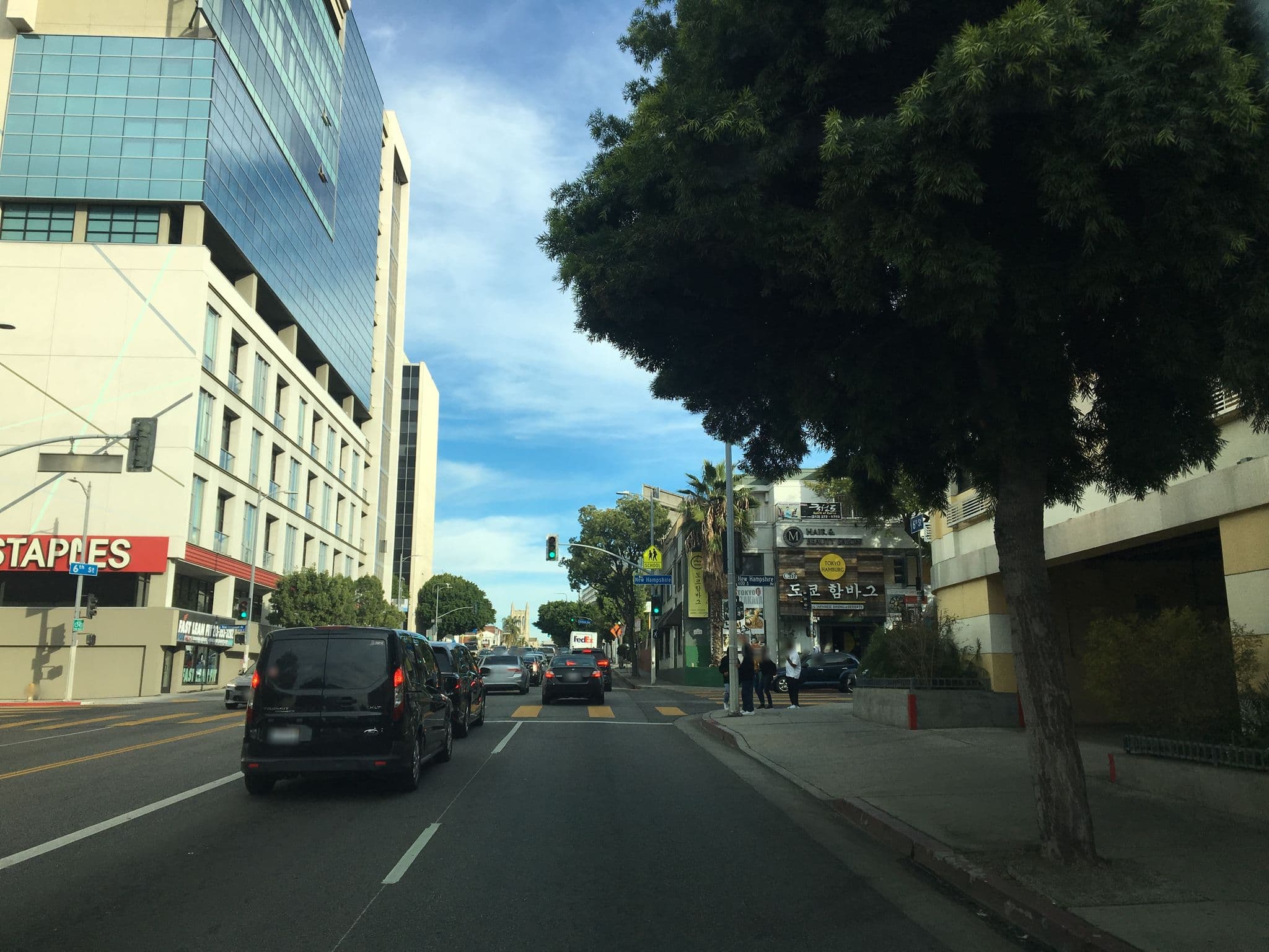 Street view near Howard Johnson, Koreatown — © cfwarren3 (CC BY-SA · Mapillary)