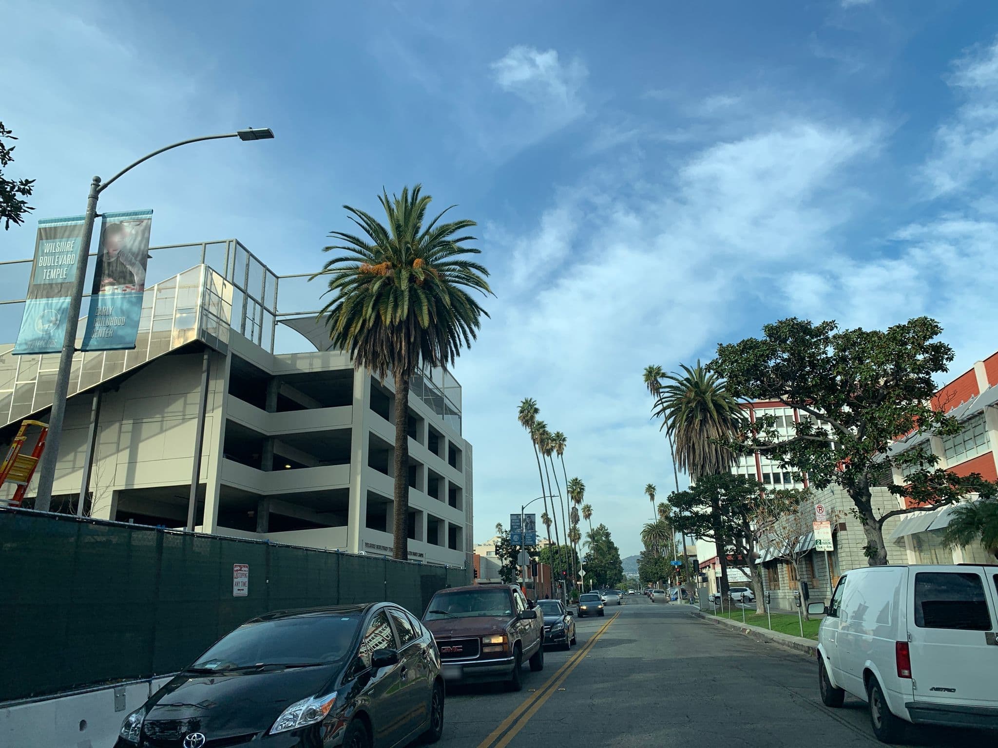 Street view near JJ Grand Hotel, Koreatown — © turne514 (CC BY-SA · Mapillary)