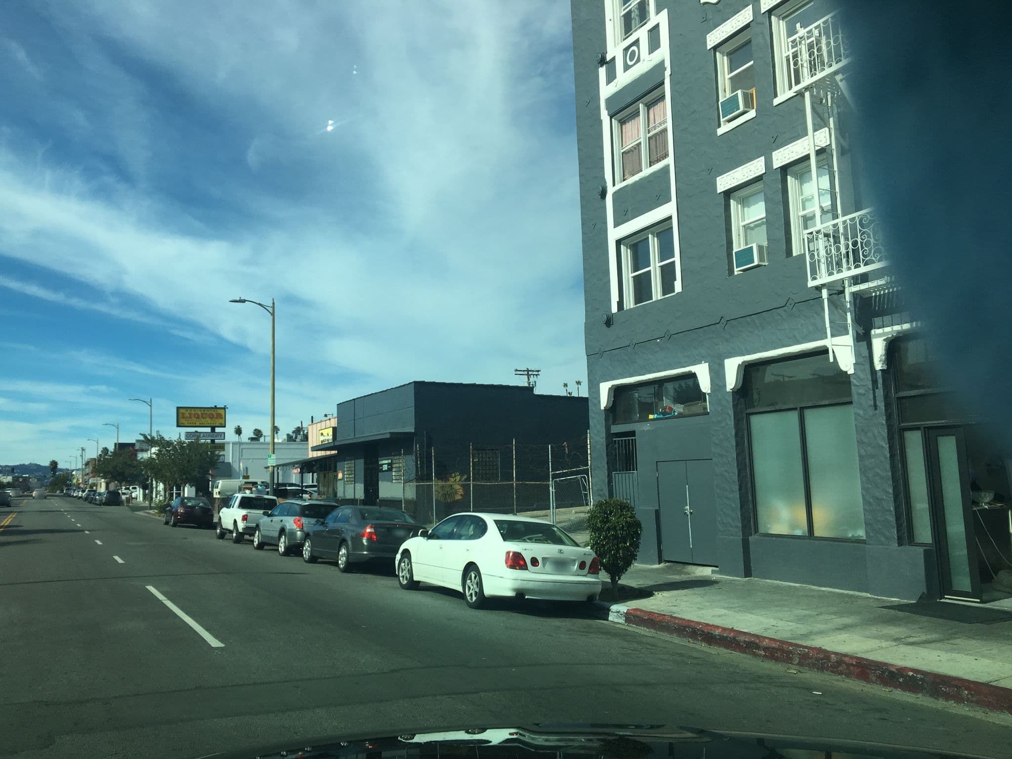 Street view near La Fayette Hotel, Echo Park — © cfwarren3 (CC BY-SA · Mapillary)