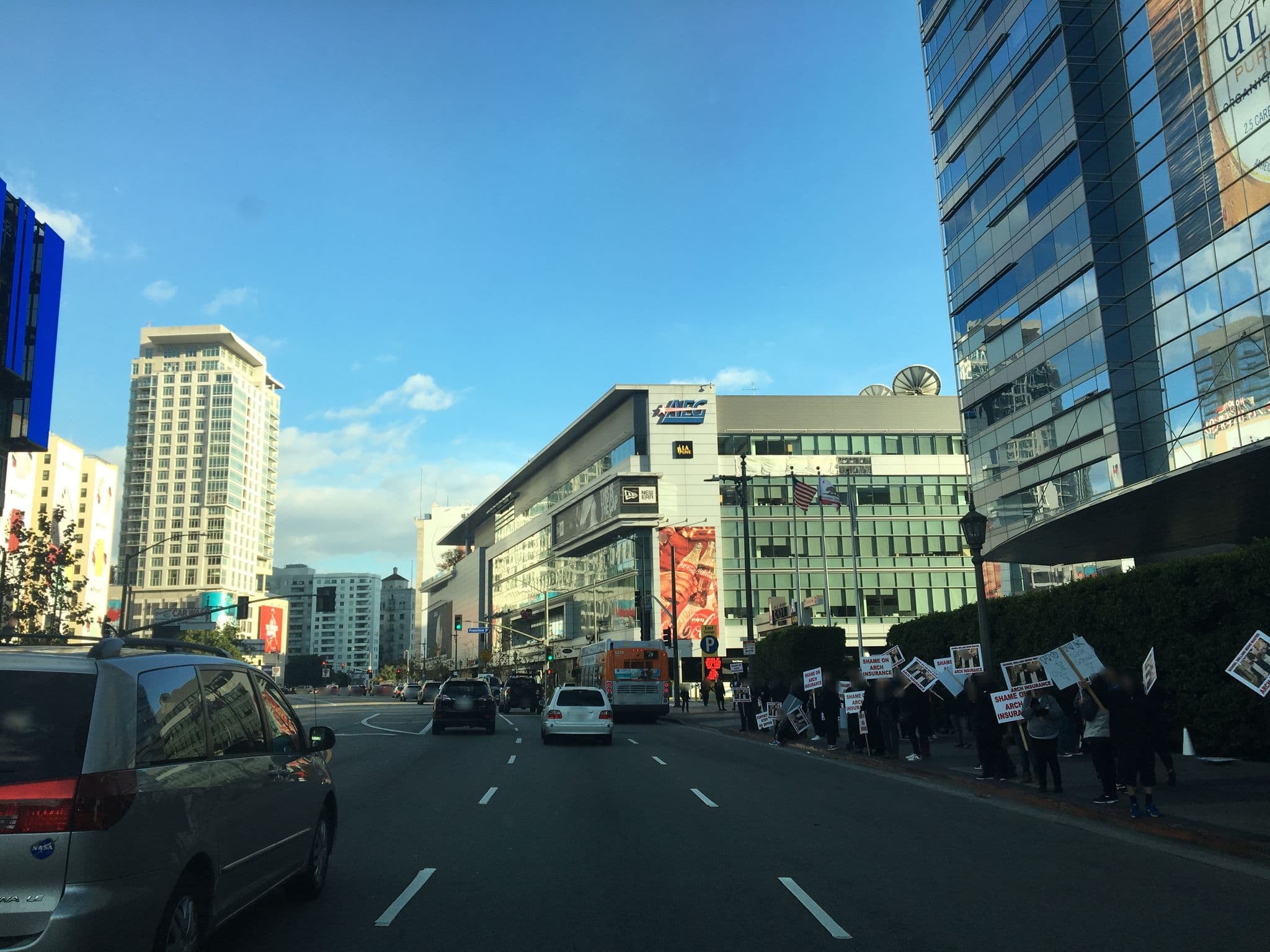 Street view near Renee & Rose 10Th Floor, Los Angeles — © cfwarren3 (CC BY-SA · Mapillary)