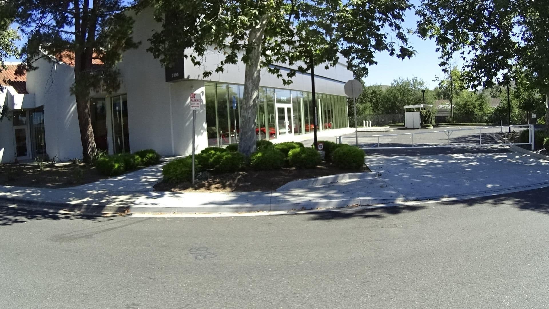 Street view near Donald Baker Spa Repair & Service, Thousand Oaks — © marker_geo (CC BY-SA · Mapillary)