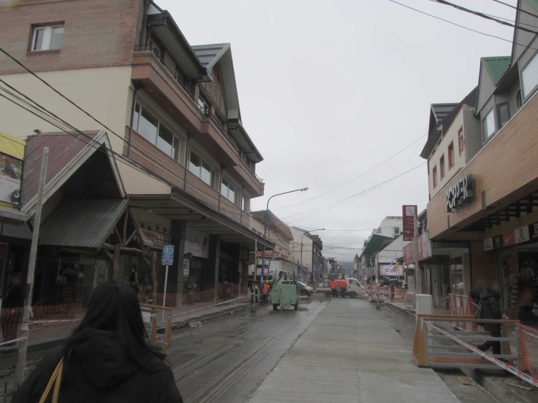 Street view near Hotel Cap Polonio, Ushuaia