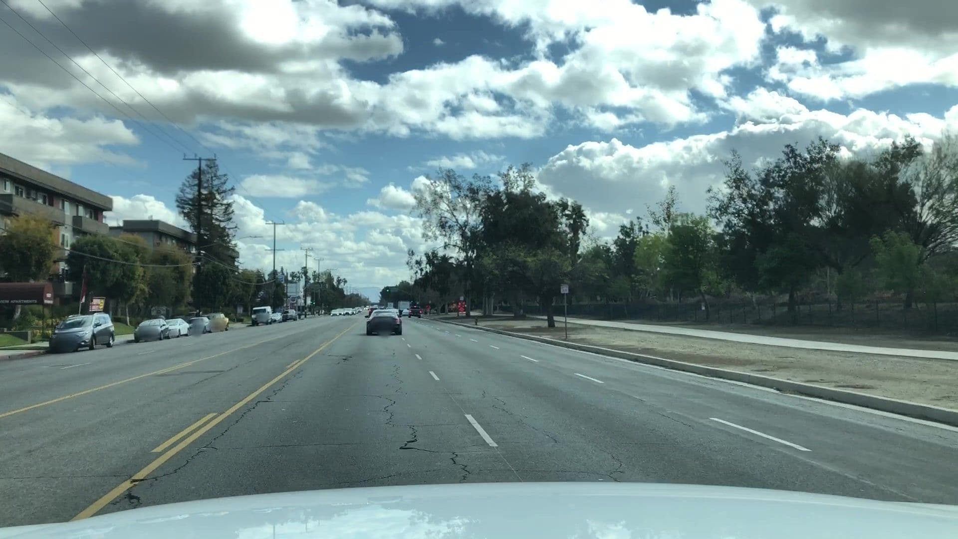 Street view near Ray's Den Motel, Encino — © lvl5 (CC BY-SA · Mapillary)