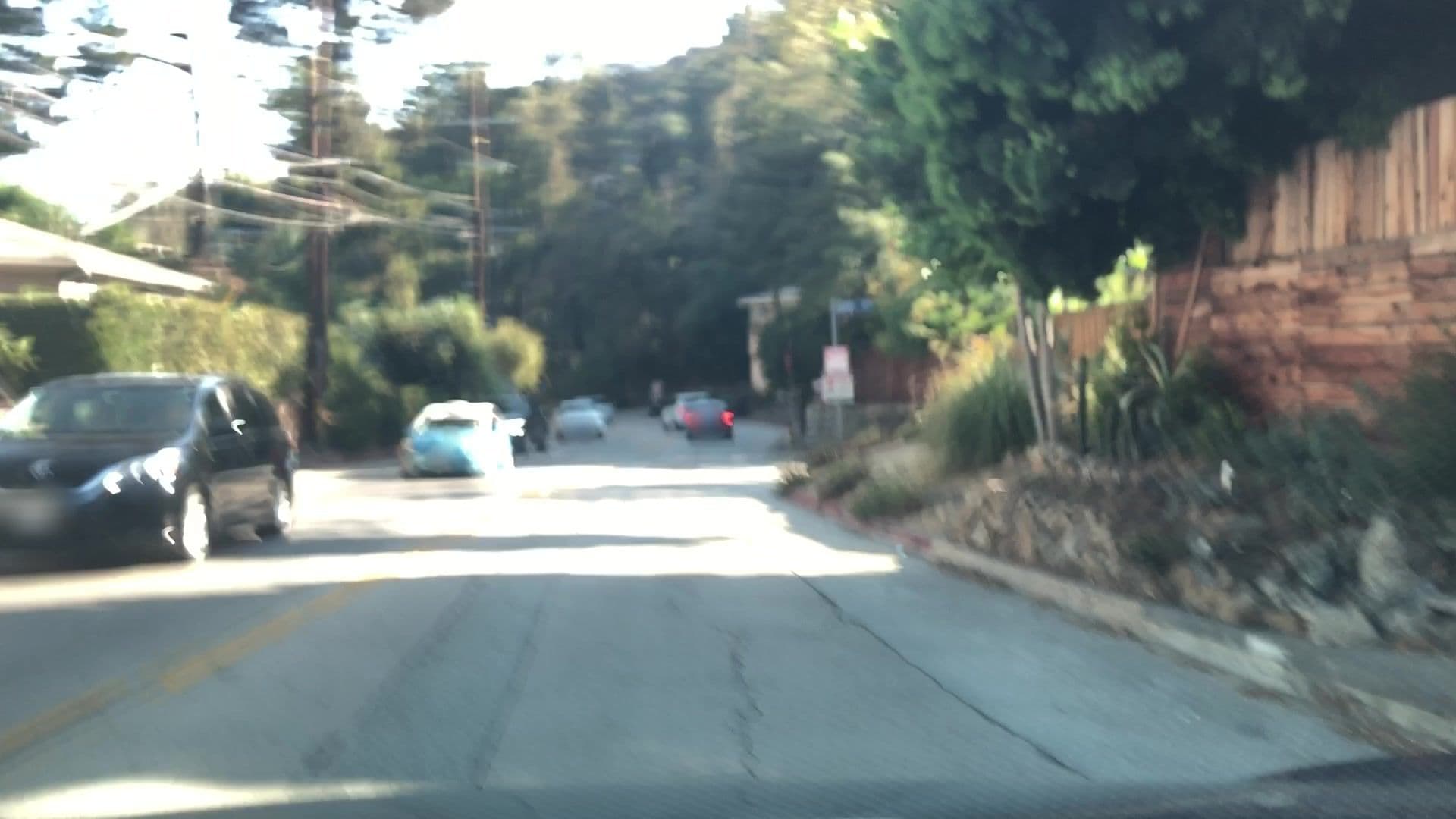 Street view near Laurel Canyon Bungalow Airbnb, Universal City — © lvl5 (CC BY-SA · Mapillary)