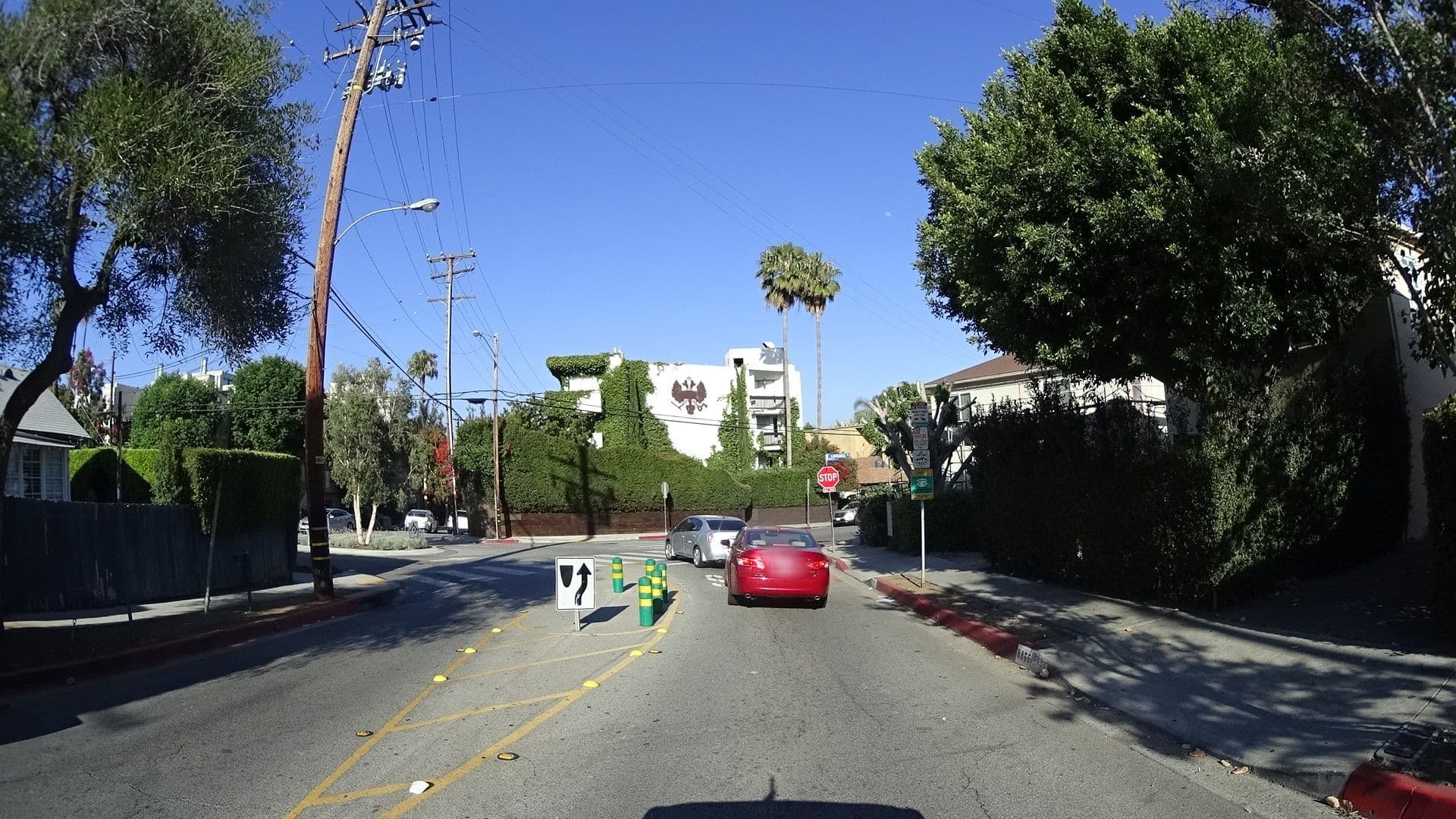 Street view near Hartless Hotel, Beverly Hills — © mly_la (CC BY-SA · Mapillary)