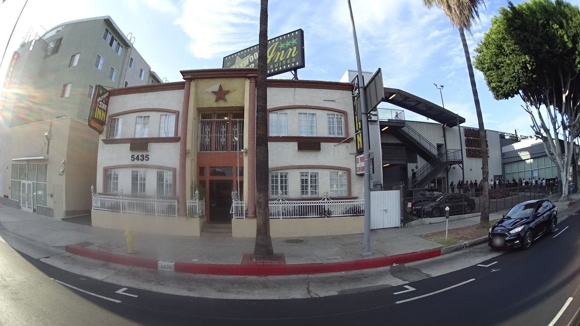 Street view near Star Inn and Suites, Hollywood — © mly_la (CC BY-SA · Mapillary)