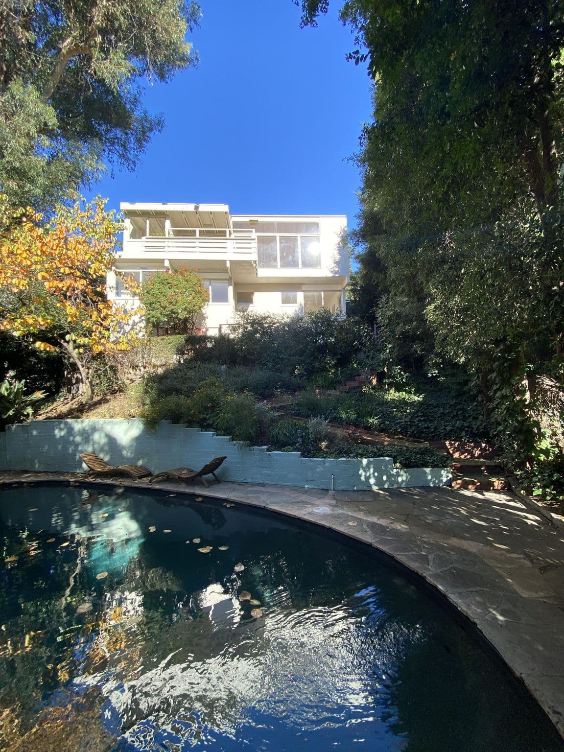 Street view near Outpost, Universal City — © johnnyrokkit (CC BY-SA · Mapillary)