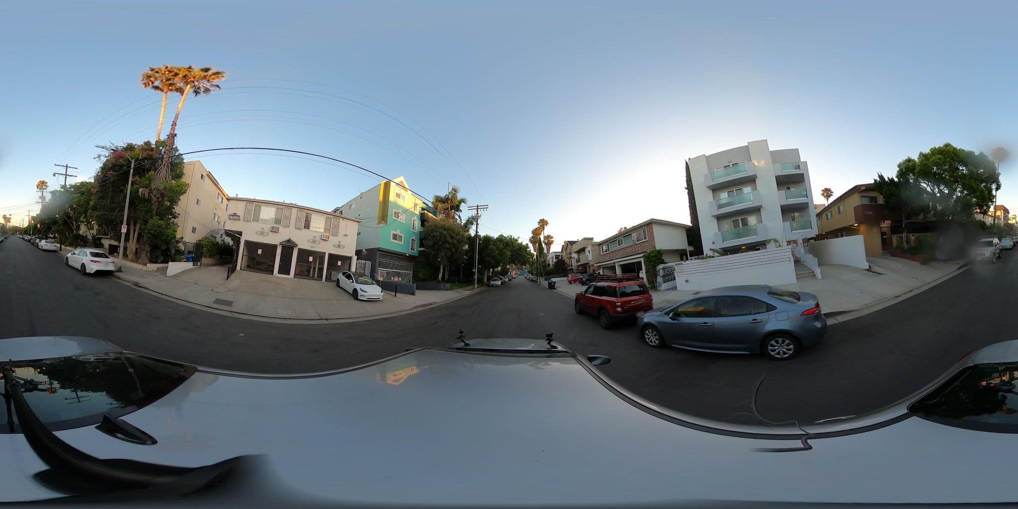 Street view near Namespace Cali, Hollywood — © ebelmudez (CC BY-SA · Mapillary)