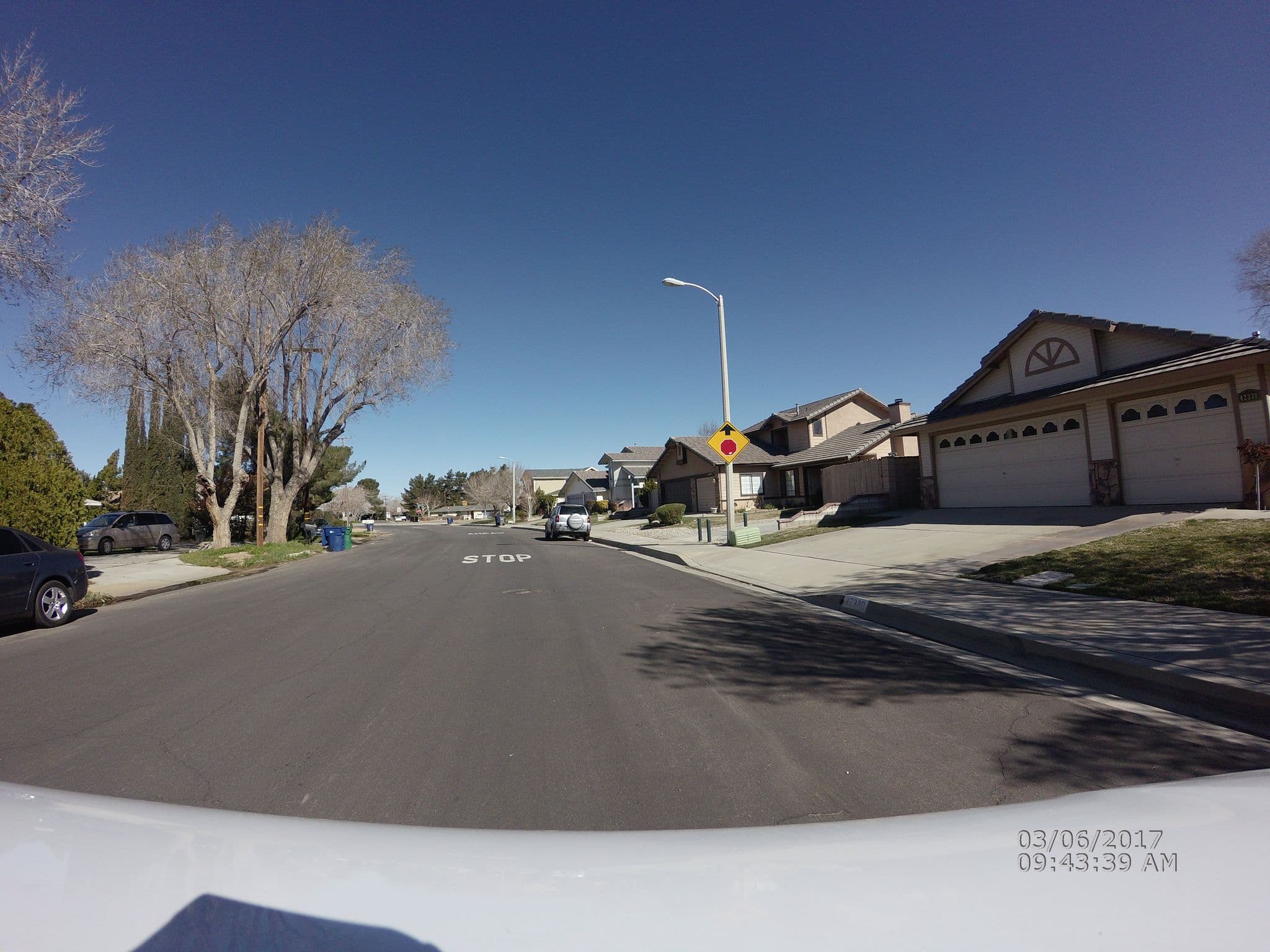 Street view near Hotel Shumard, Quartz Hill — © jowens (CC BY-SA · Mapillary)