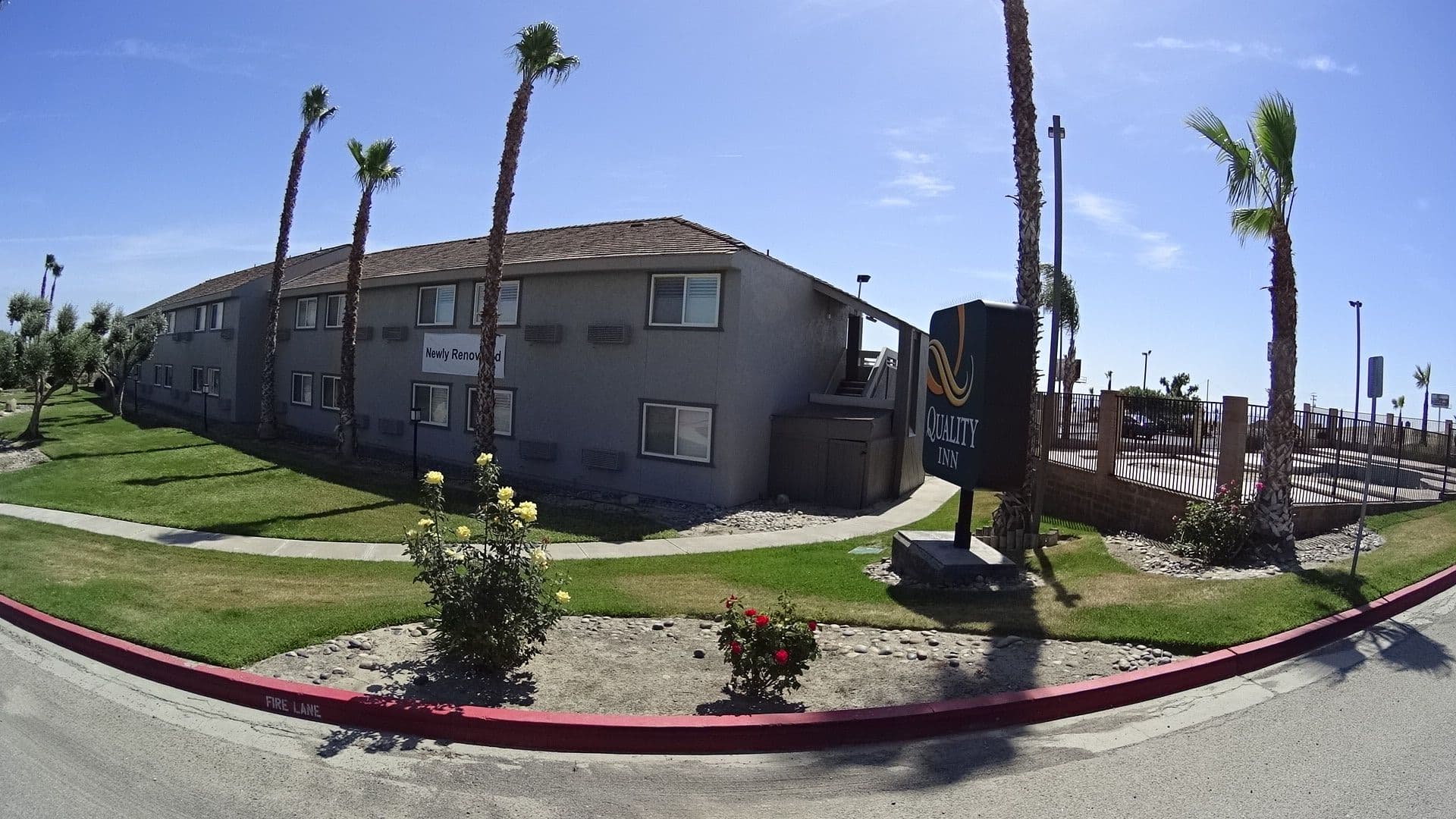 Street view near Super 8 Kettleman City, Kettleman City — © marker_geo (CC BY-SA · Mapillary)