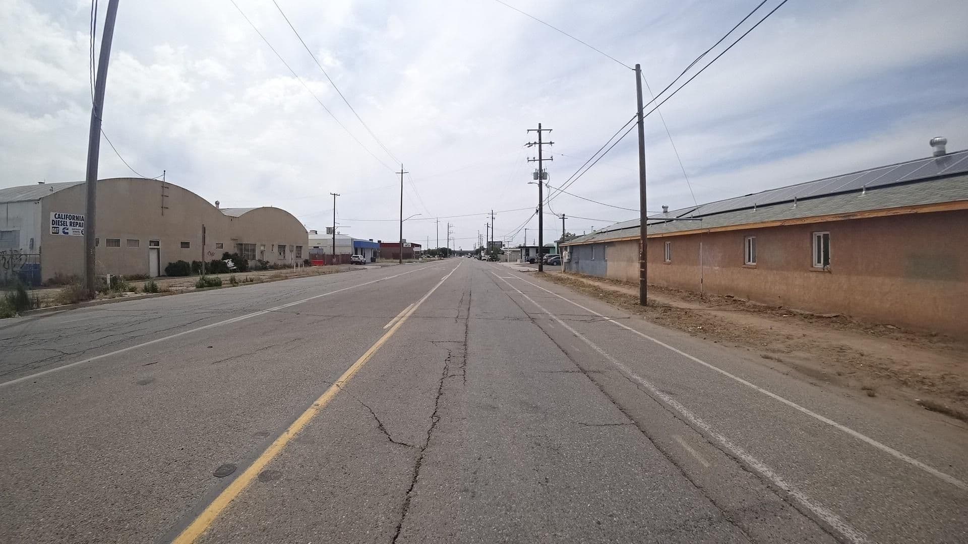 Street view near Gables Motel, Fresno — © marker_geo (CC BY-SA · Mapillary)