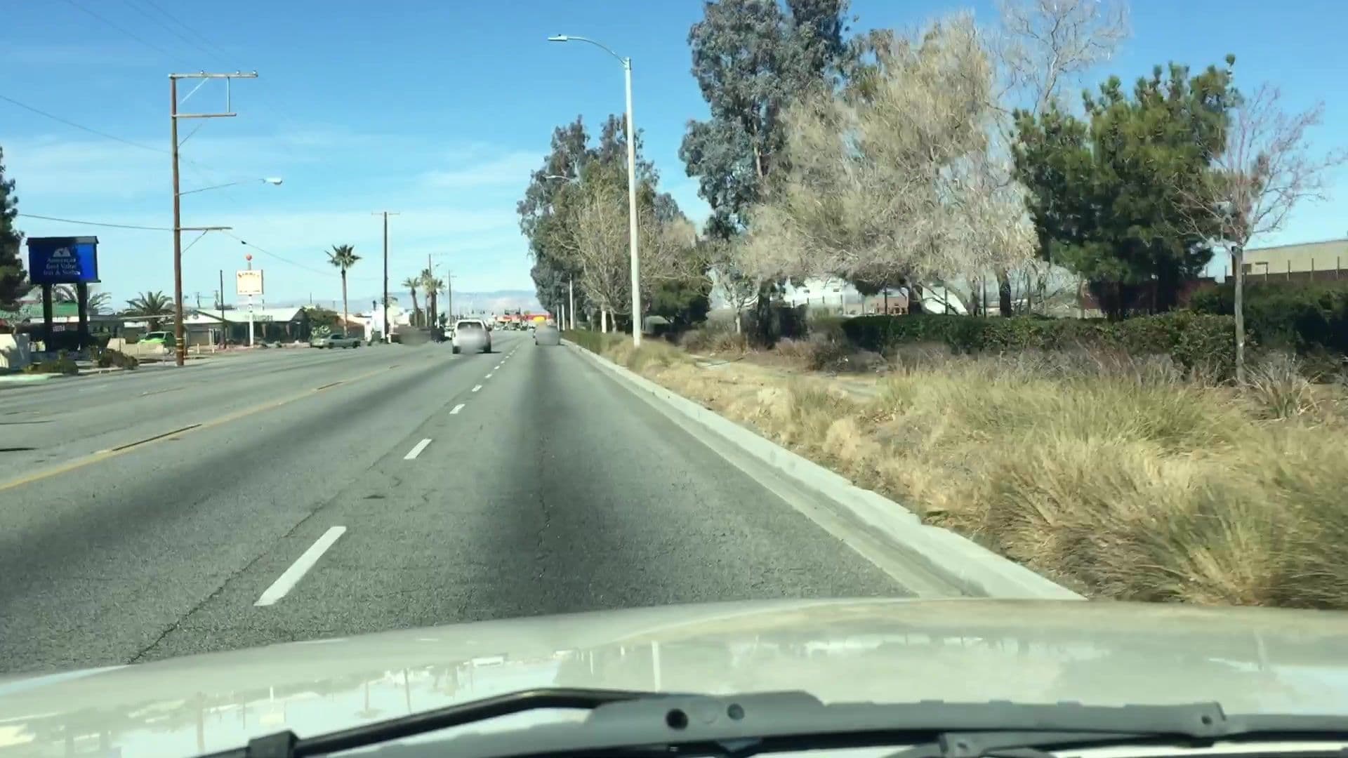 Street view near Townhouse Motel, Lancaster — © lvl5 (CC BY-SA · Mapillary)