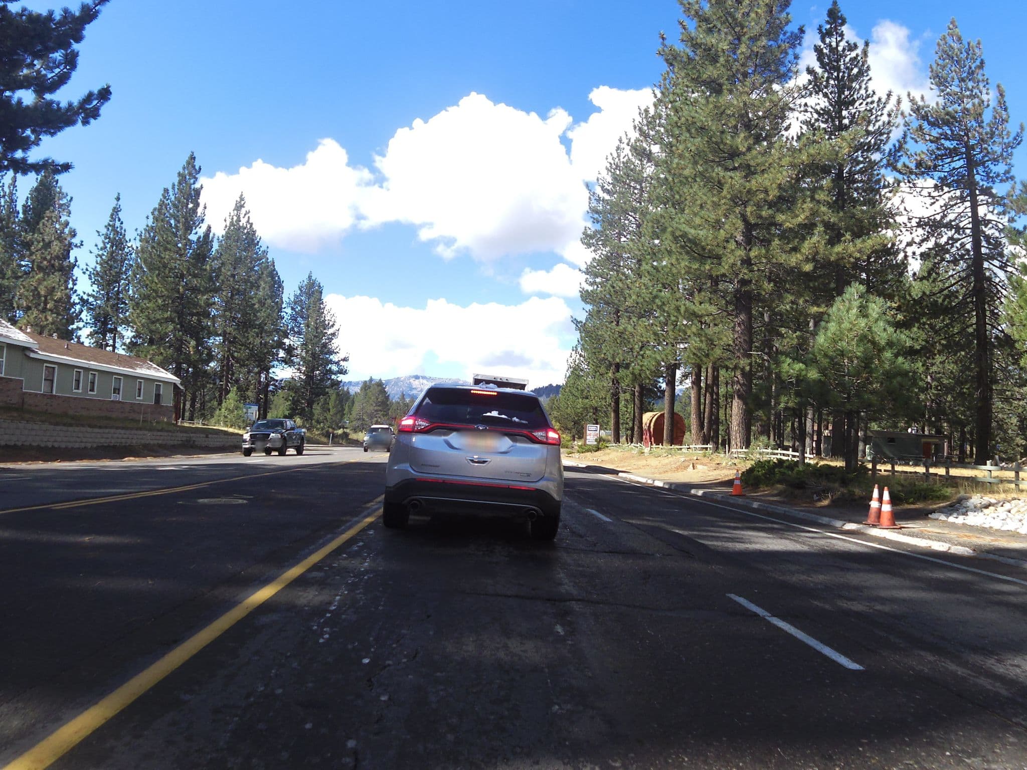 Street view near Nickelodeon Motel, South Lake Tahoe — © clydel (CC BY-SA · Mapillary)